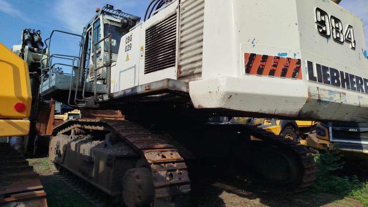 Escavadora  Liebherr R984C — imagem 6