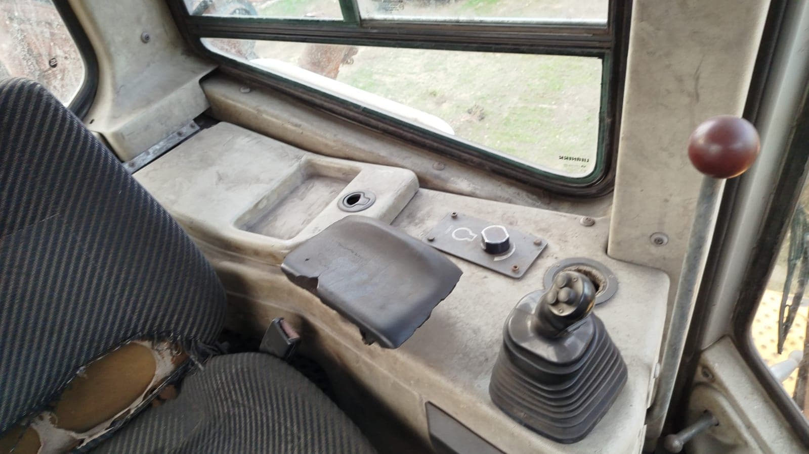 Bulldozer Liebherr PR754 — image 12