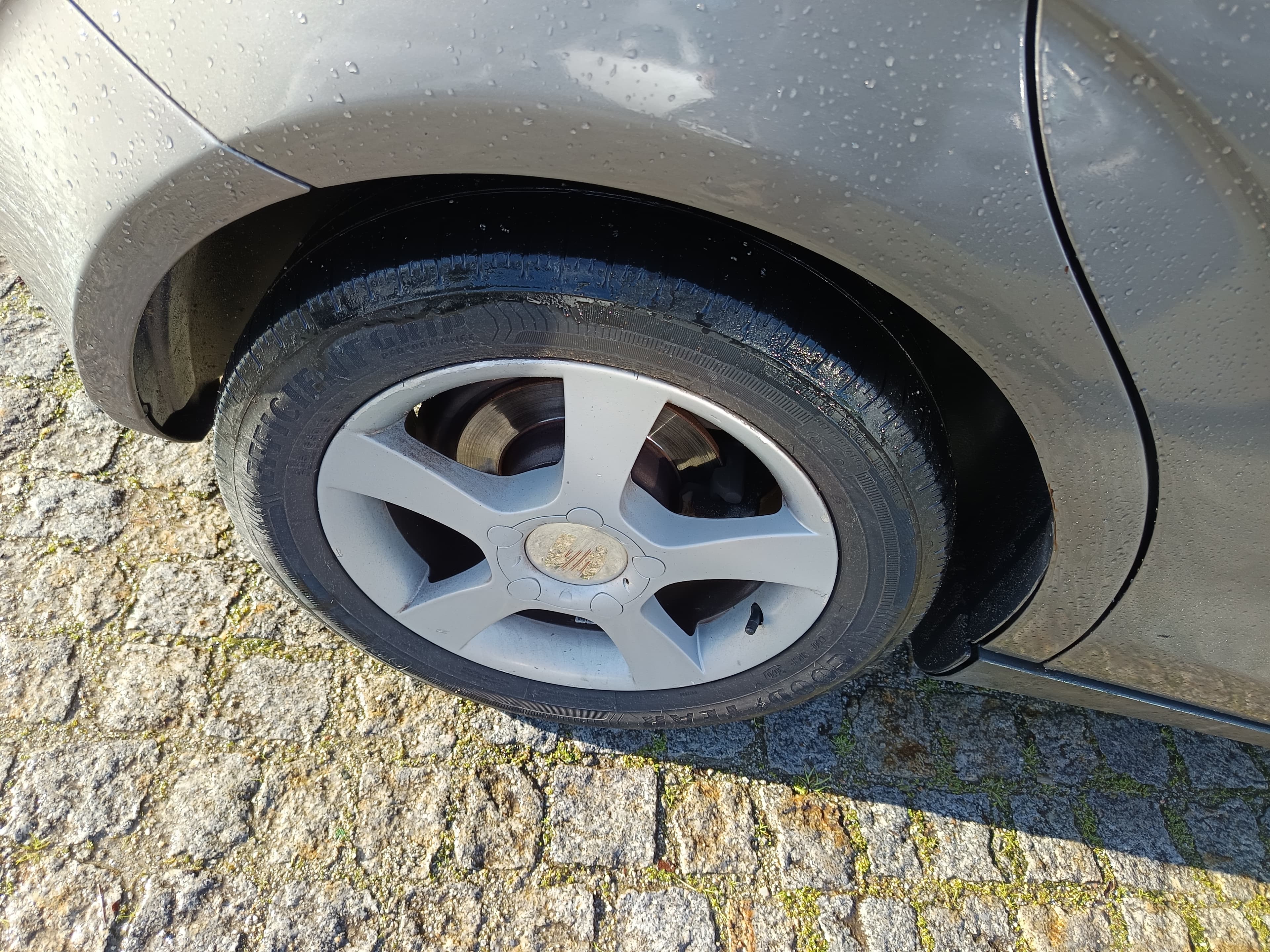 Seat Altea 1.6 · Ano 2004 — imagen 8