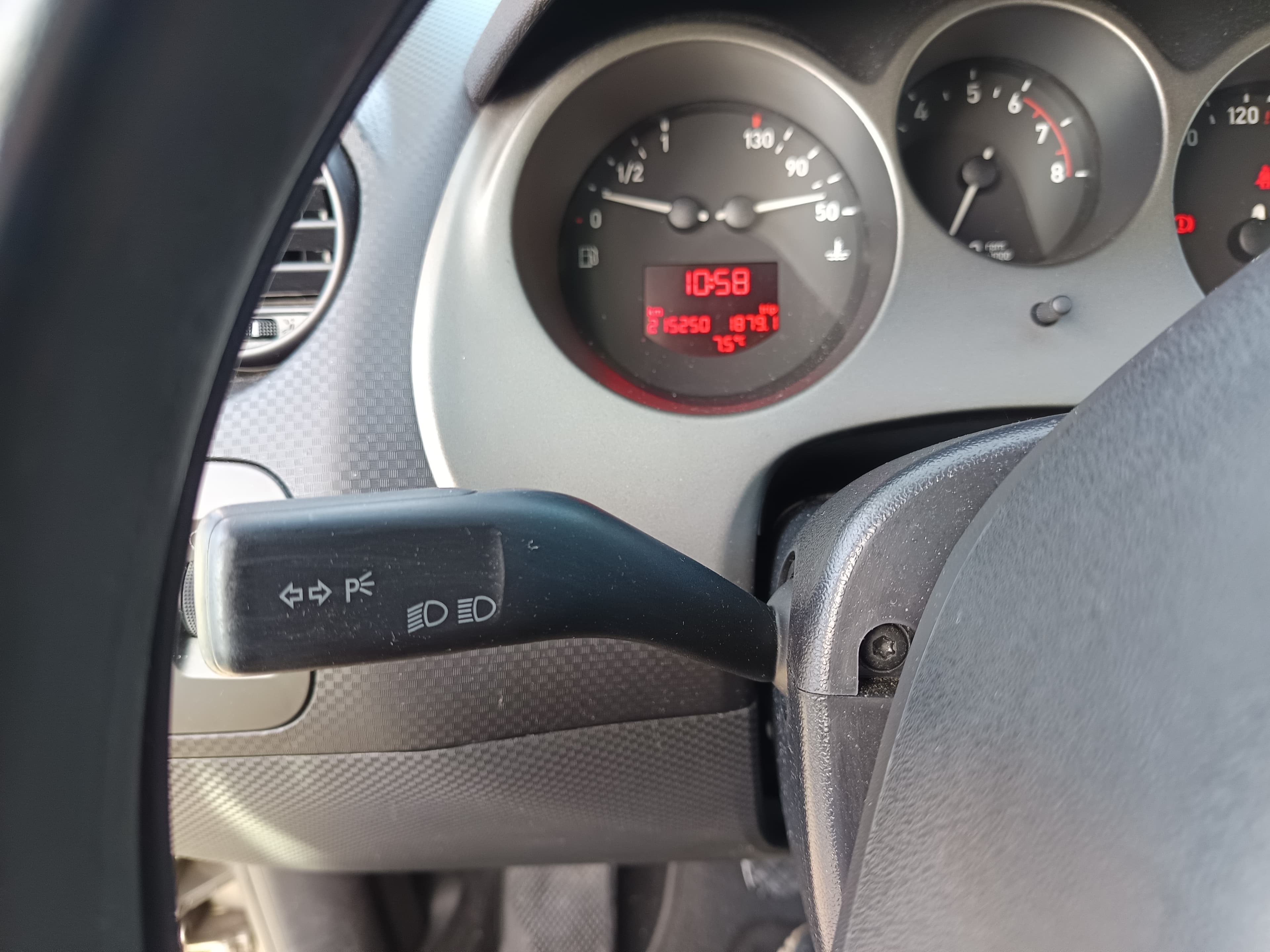 Seat Altea 1.6 · Ano 2004 — imagen 39