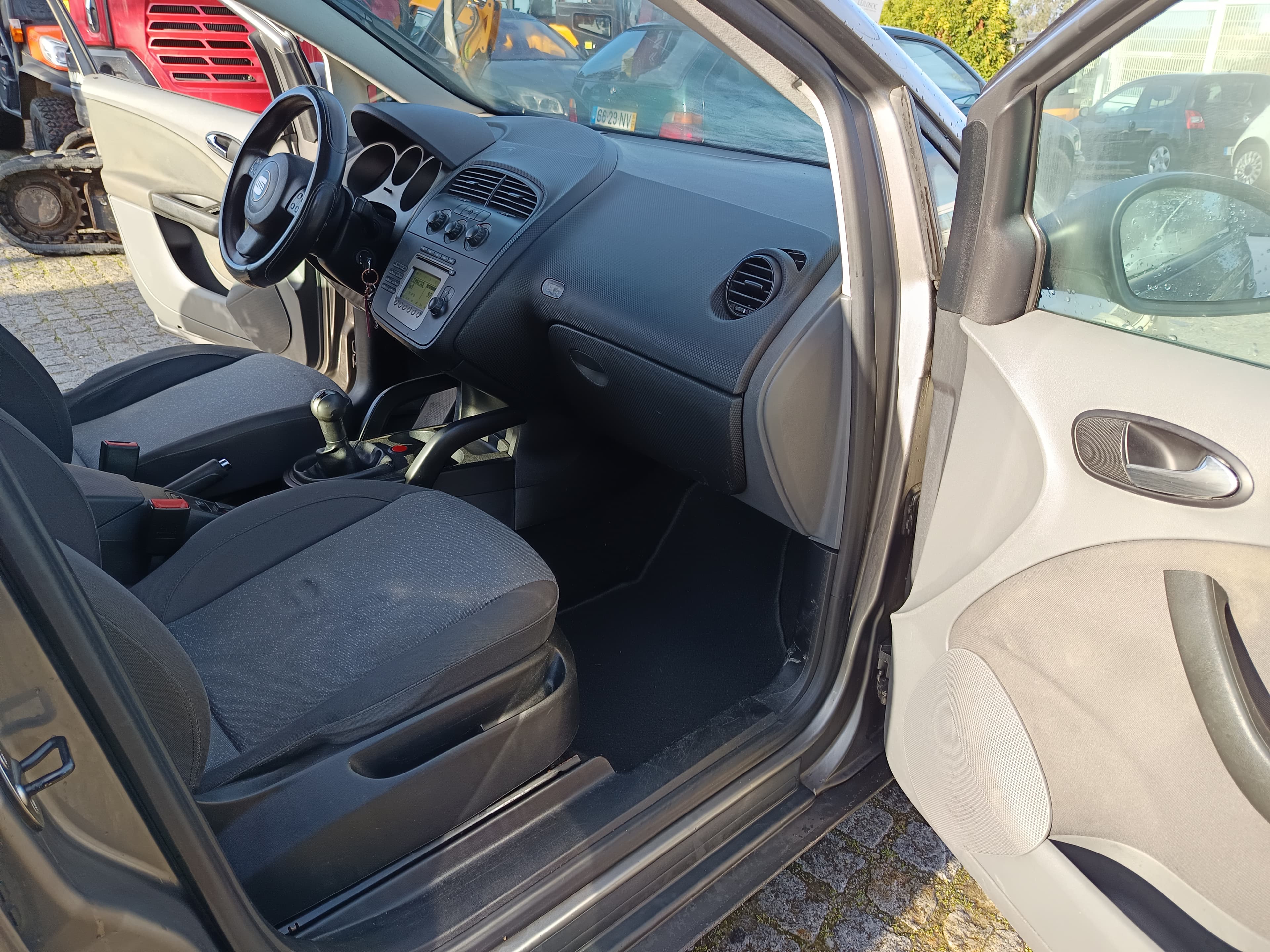 Seat Altea 1.6 · Ano 2004 — imagen 23