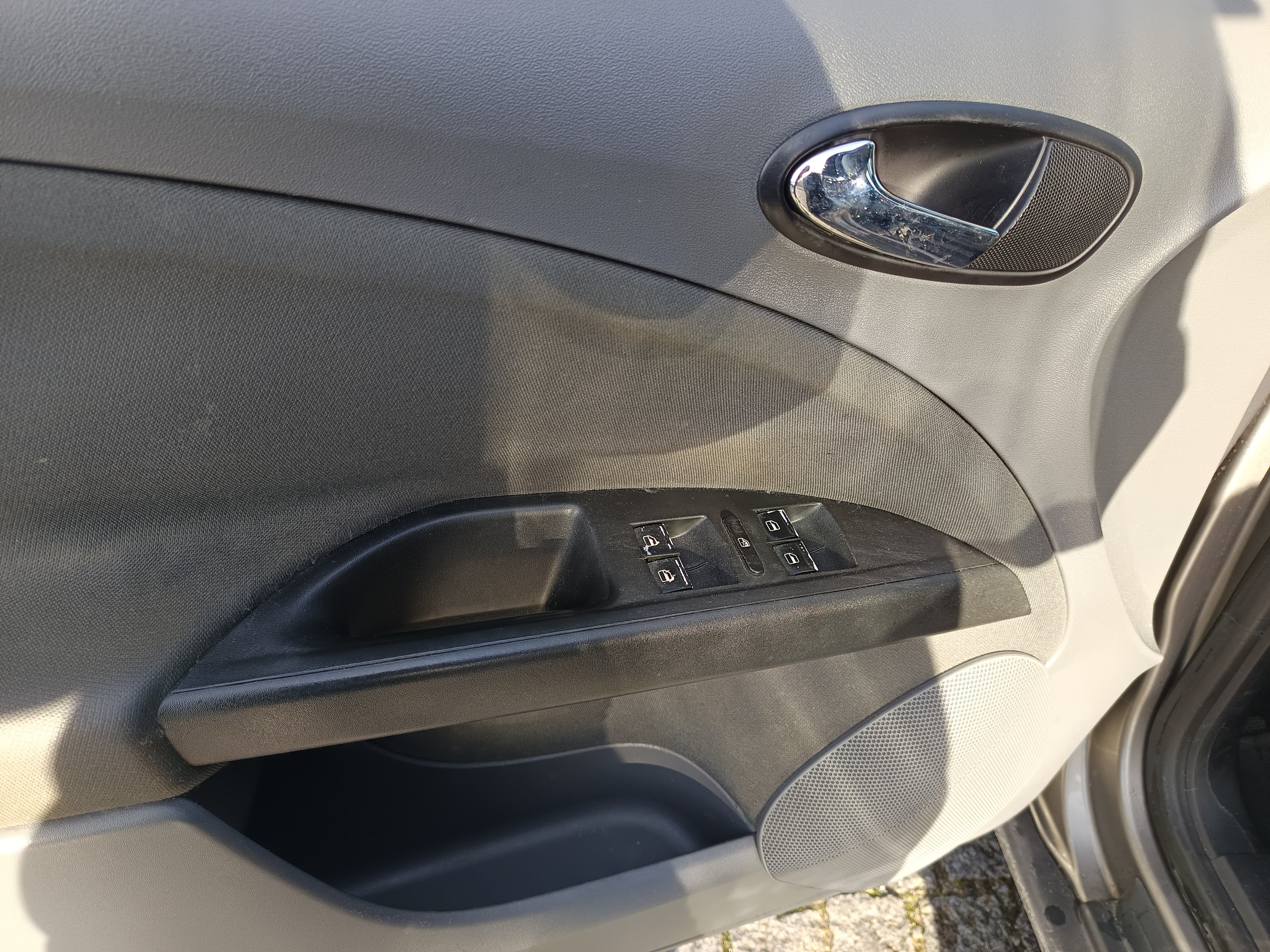 Seat Altea 1.6 · Ano 2004 — imagen 35