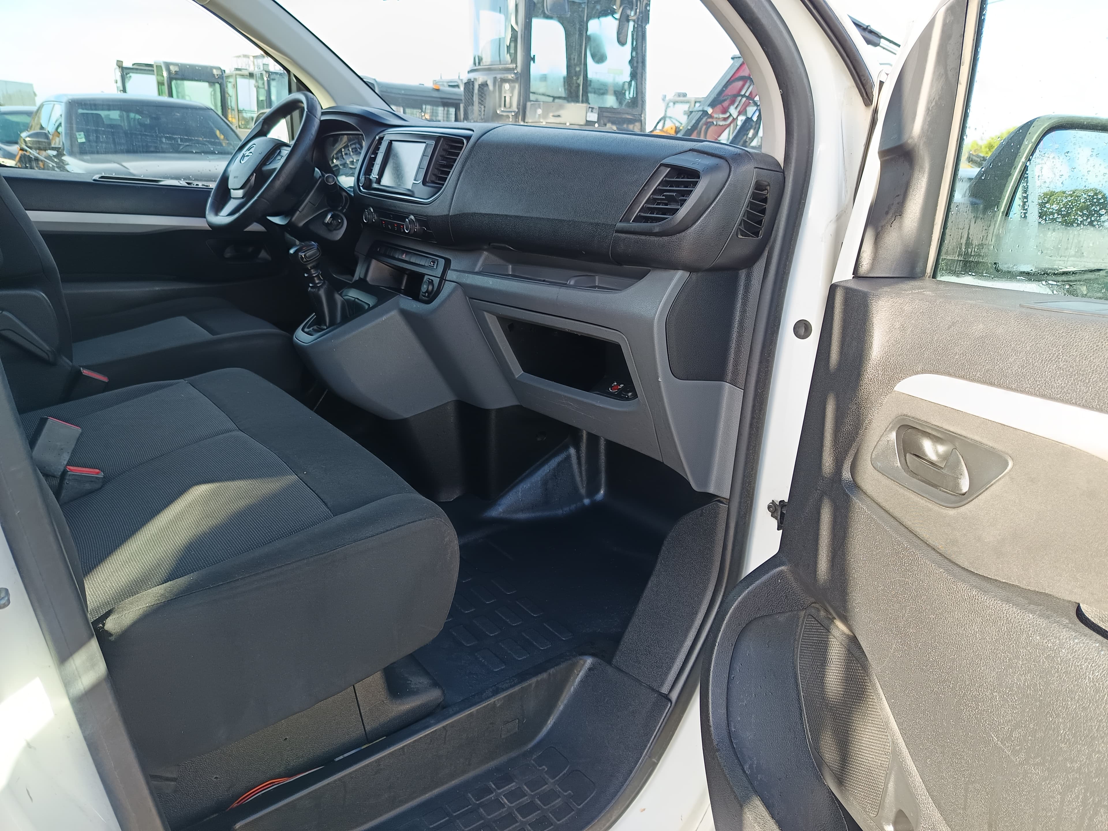 Opel Vívaro · Ano 2019 — imagem 22