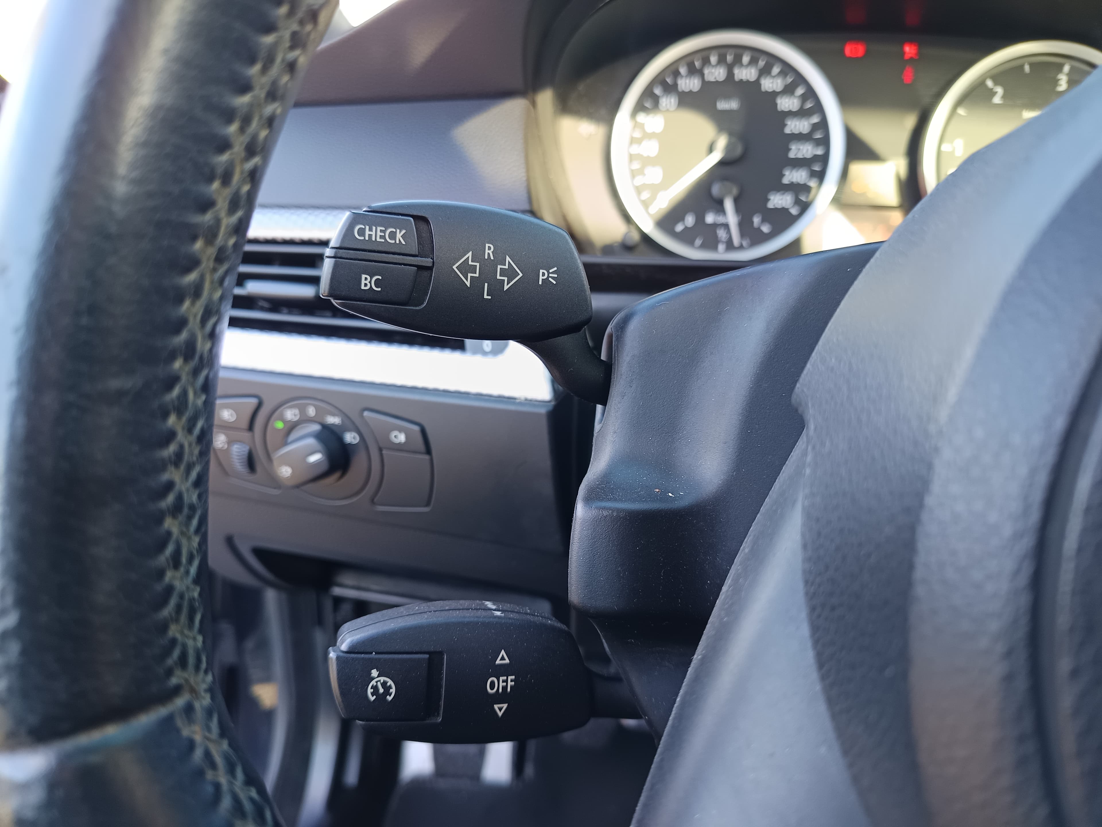 BMW Série 5 · Ano 2005 — imagem 45