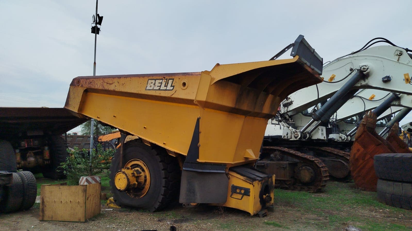Bell Truck B60E - Scrap — imagen 3