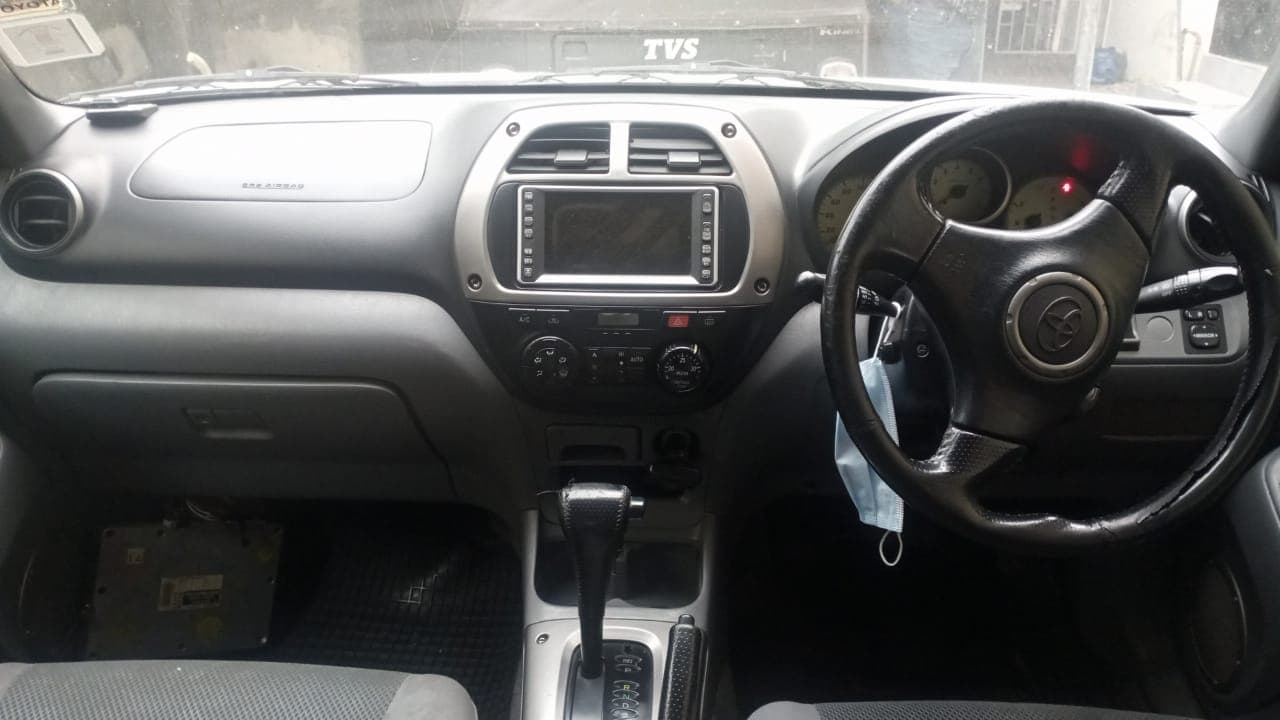 Toyota Rava 4 — imagem 4