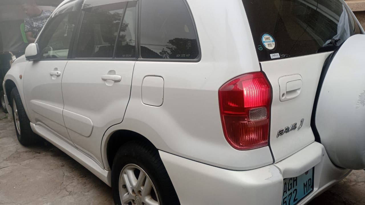 Toyota Rava 4 — imagem 7