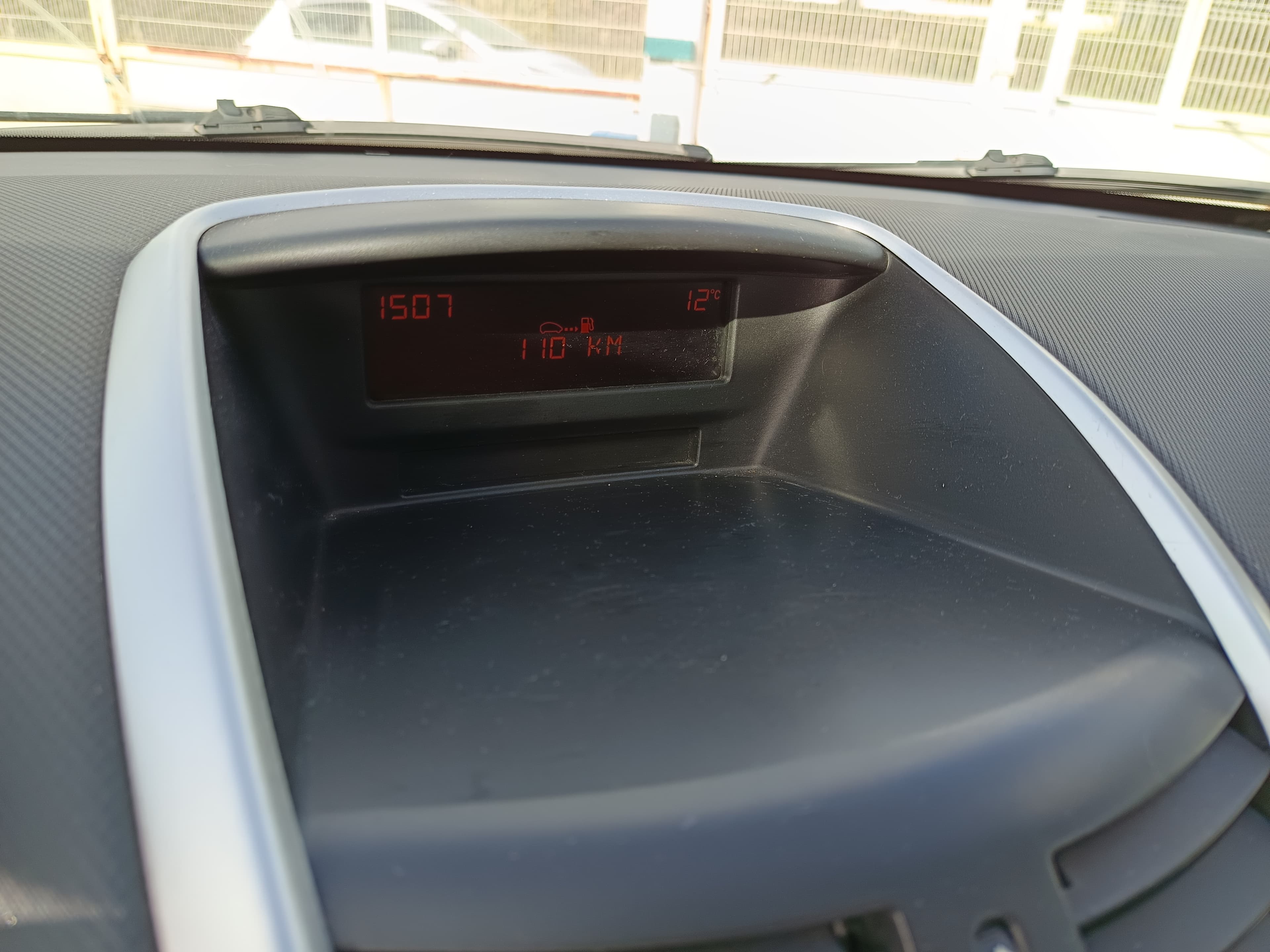 Peugeot 207 · Ano 2011 — image 28