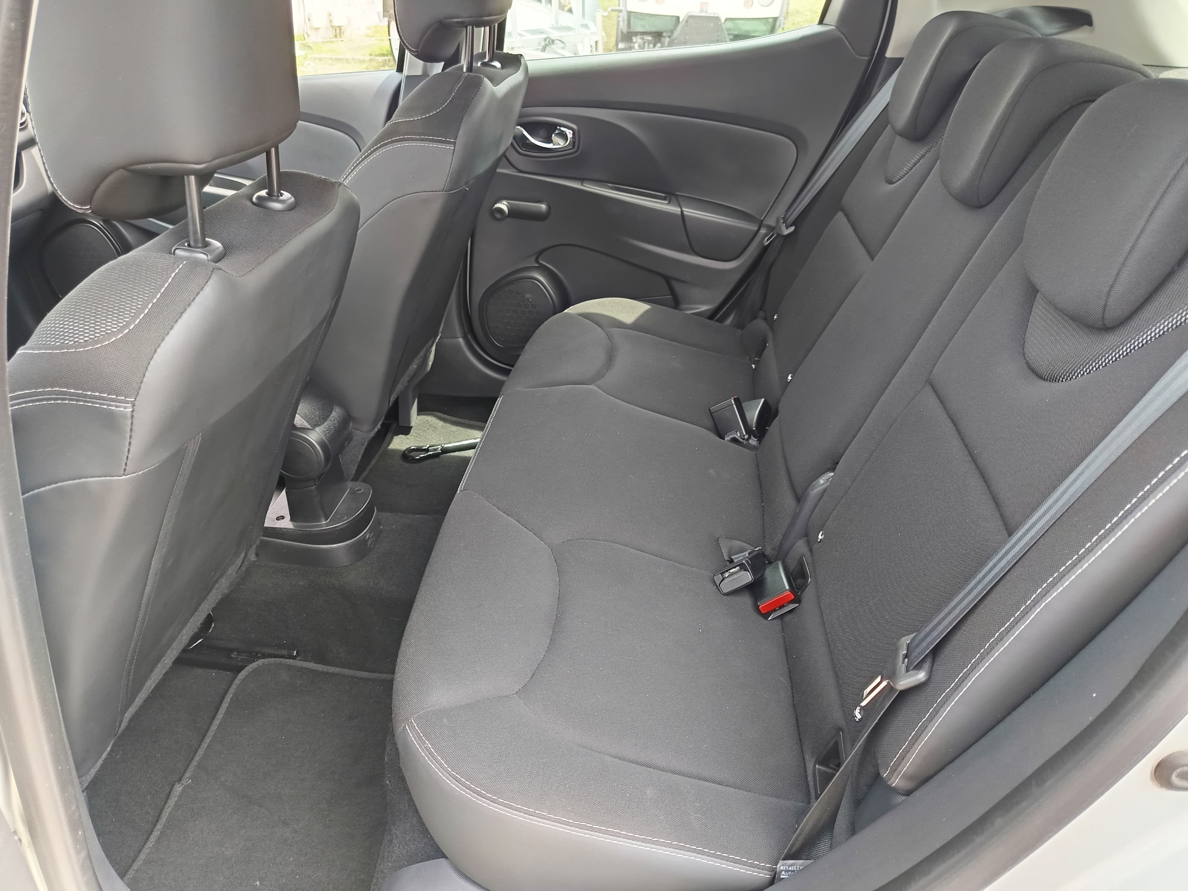 Renault Clio · Ano 2014 — imagem 30