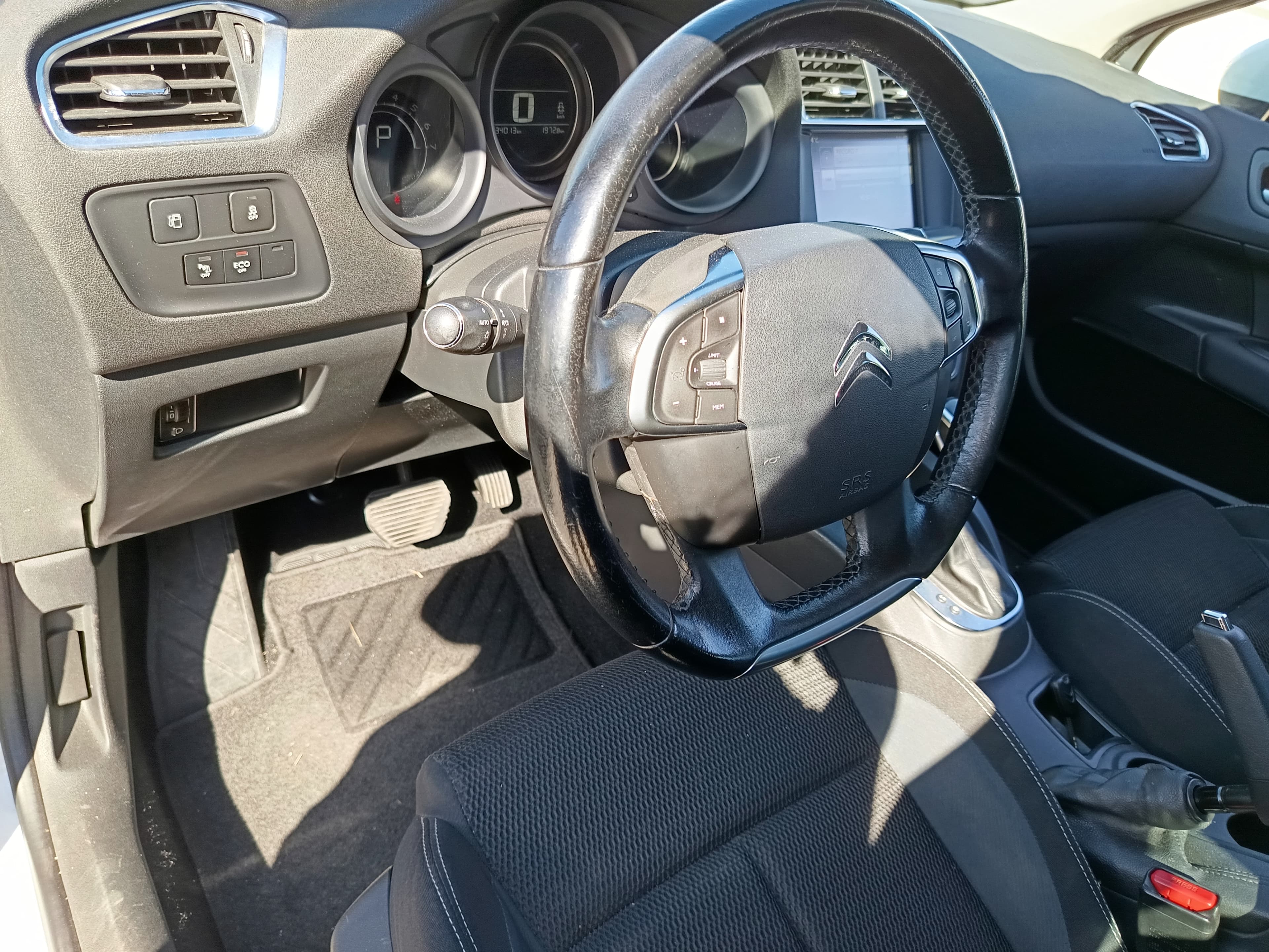 Citroën C4 · Ano 2016 — image 35