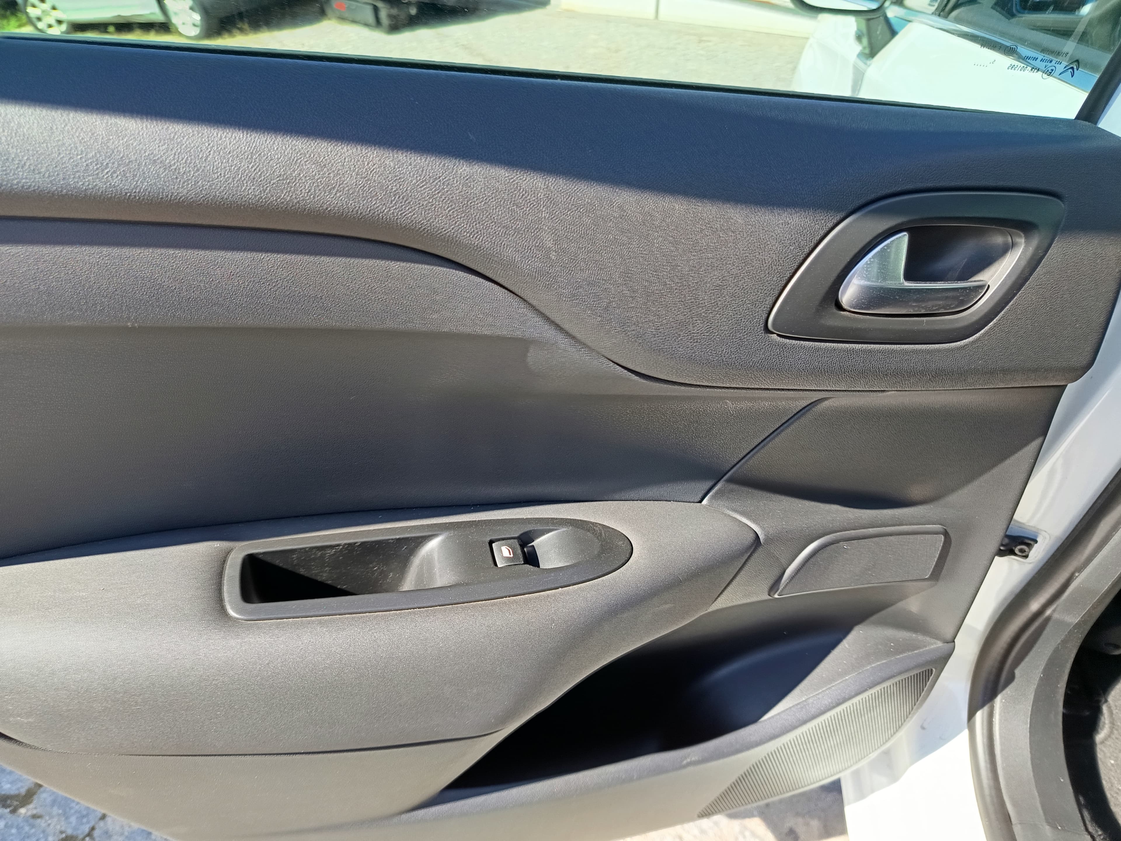 Citroën C4 · Ano 2016 — image 28