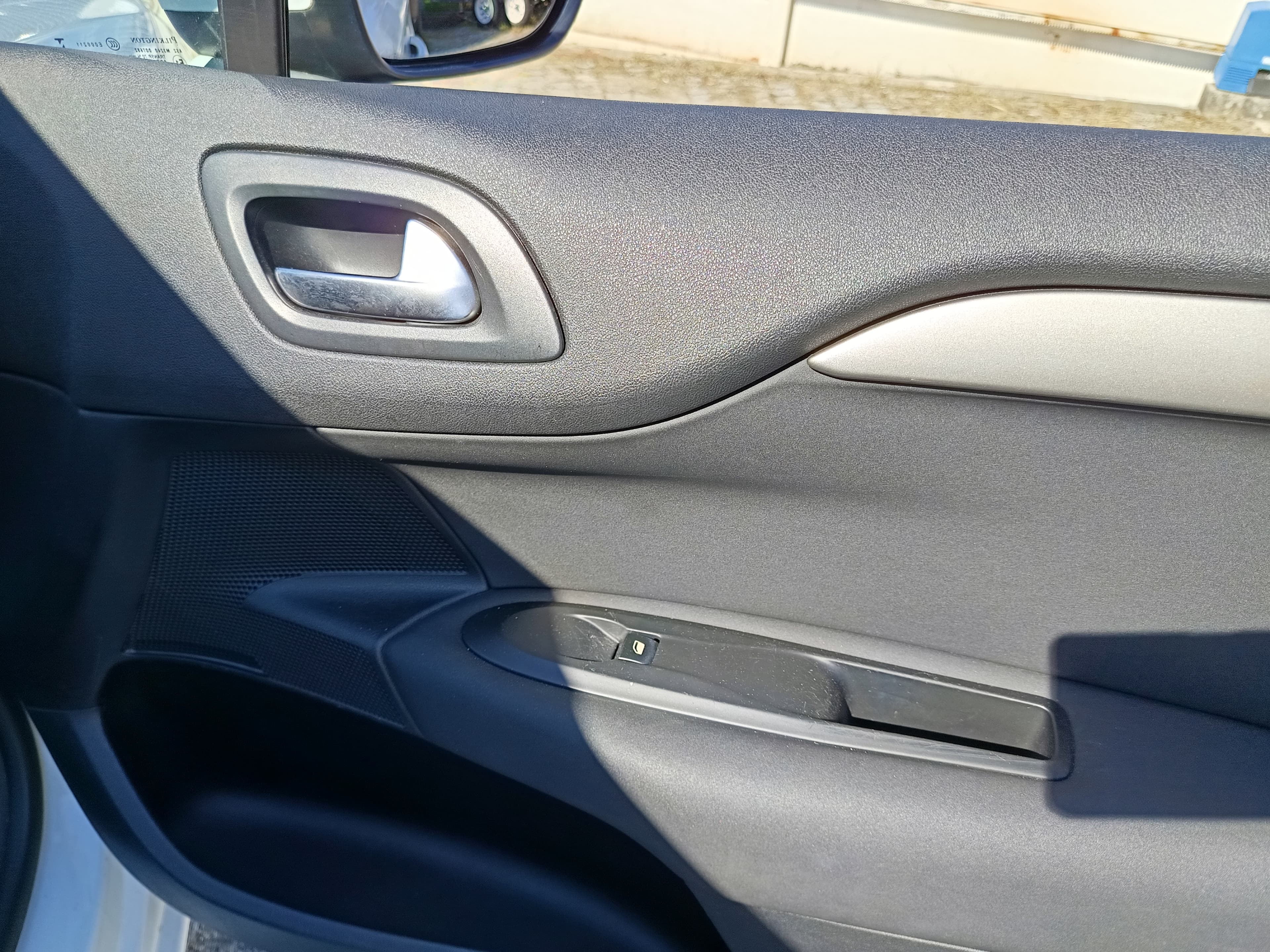 Citroën C4 · Ano 2016 — image 25