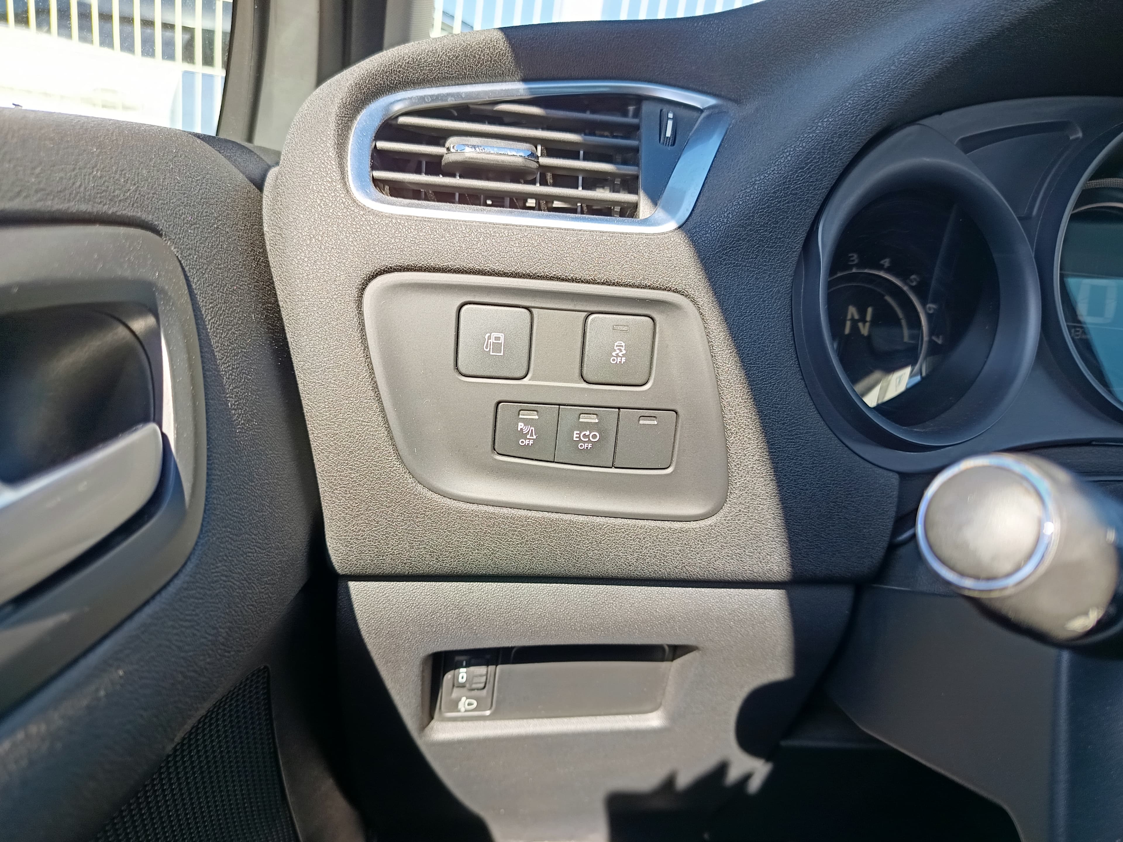 Citroën C4 · Ano 2016 — image 45