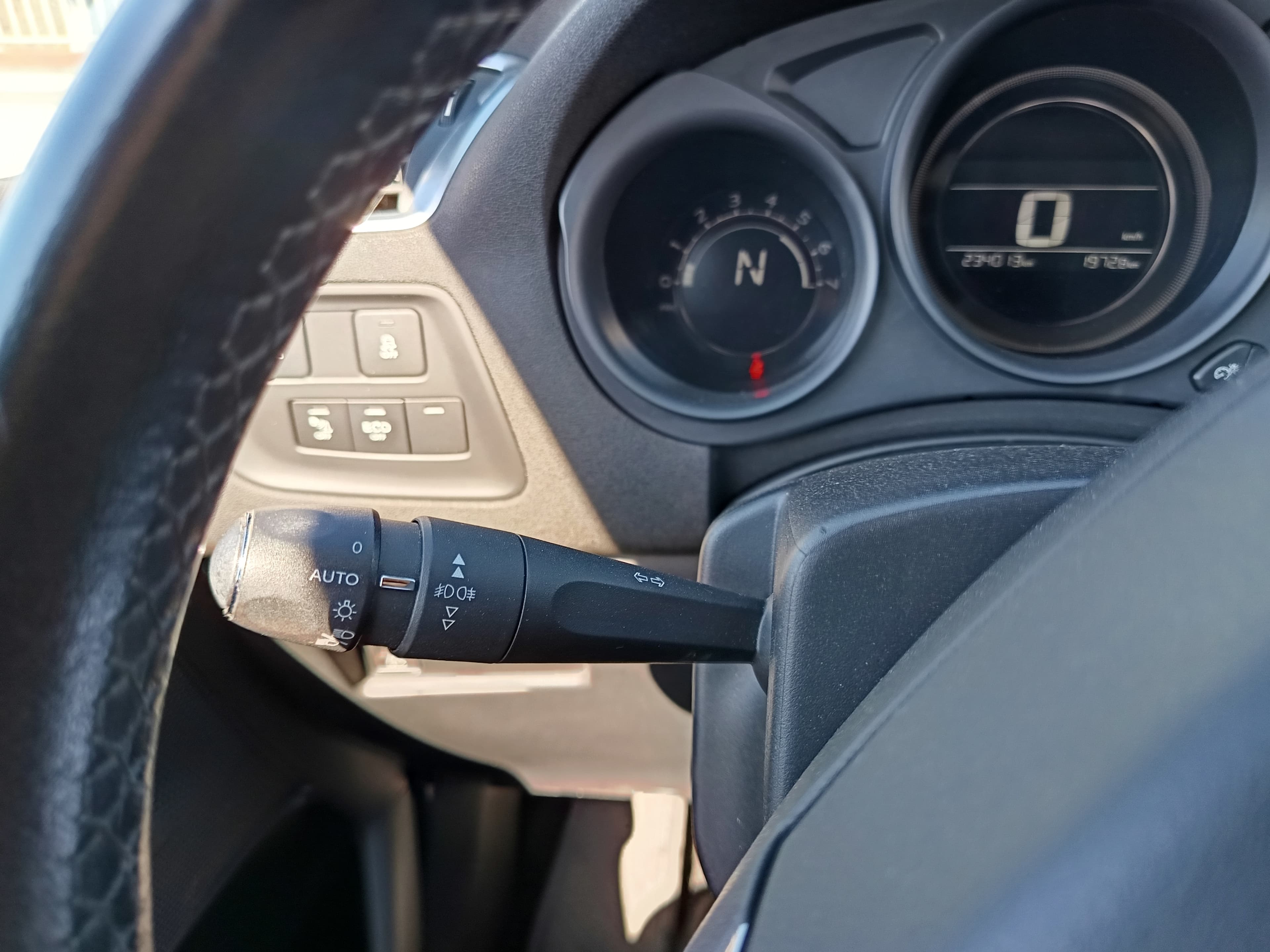 Citroën C4 · Ano 2016 — image 44