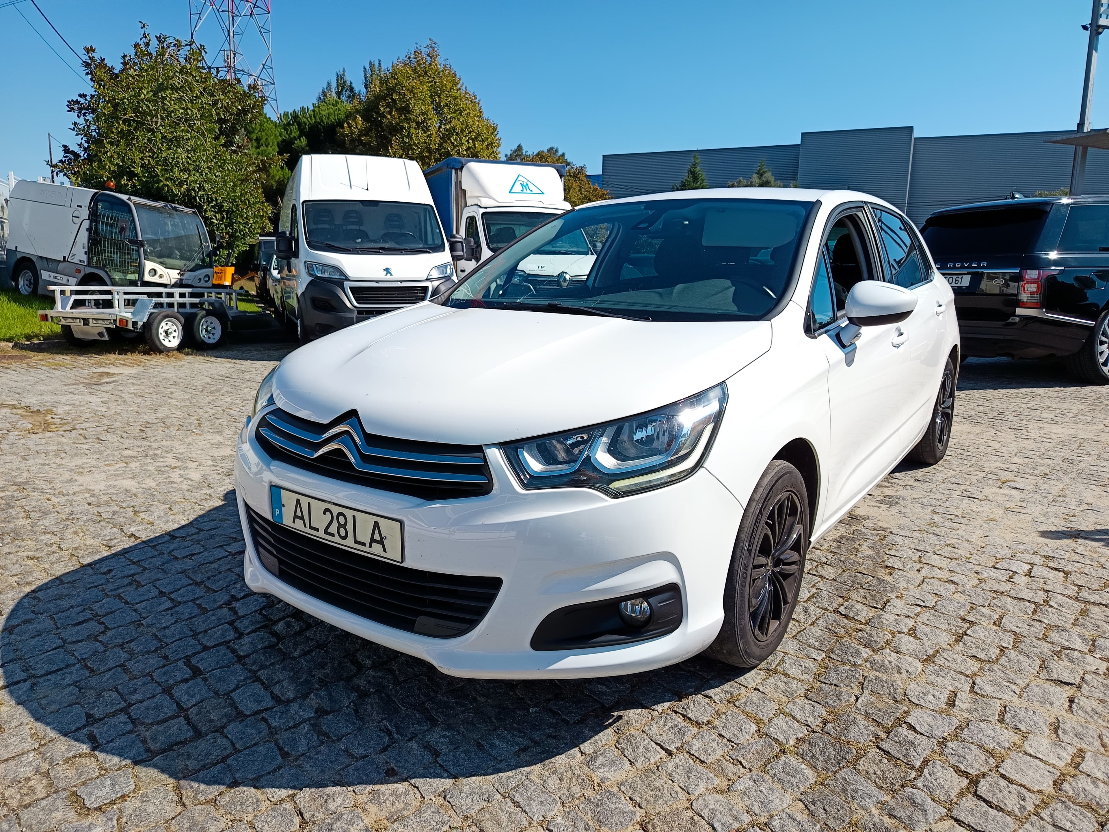 Citroën C4 · Ano 2016 — image 1