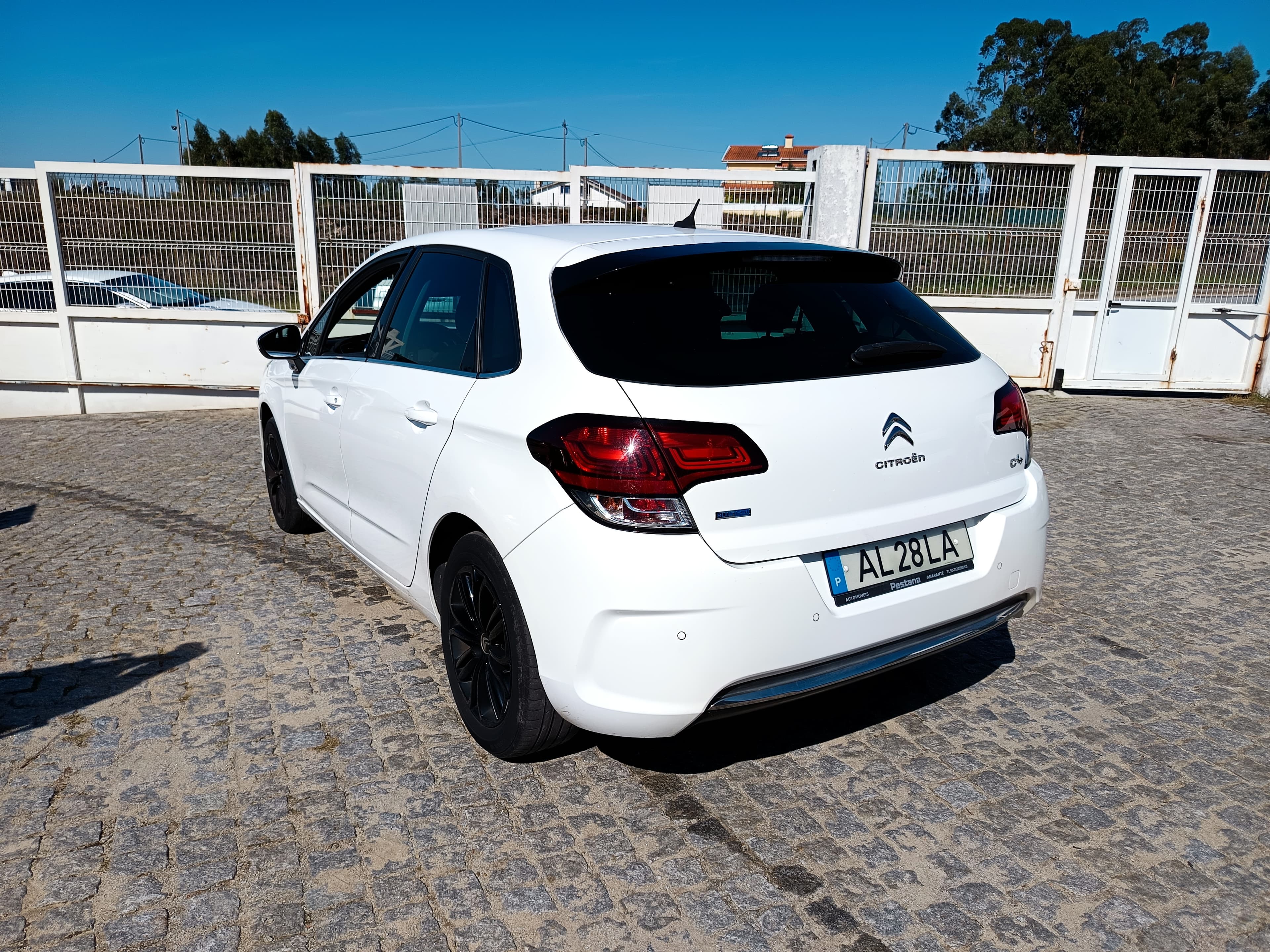 Citroën C4 · Ano 2016 — image 6