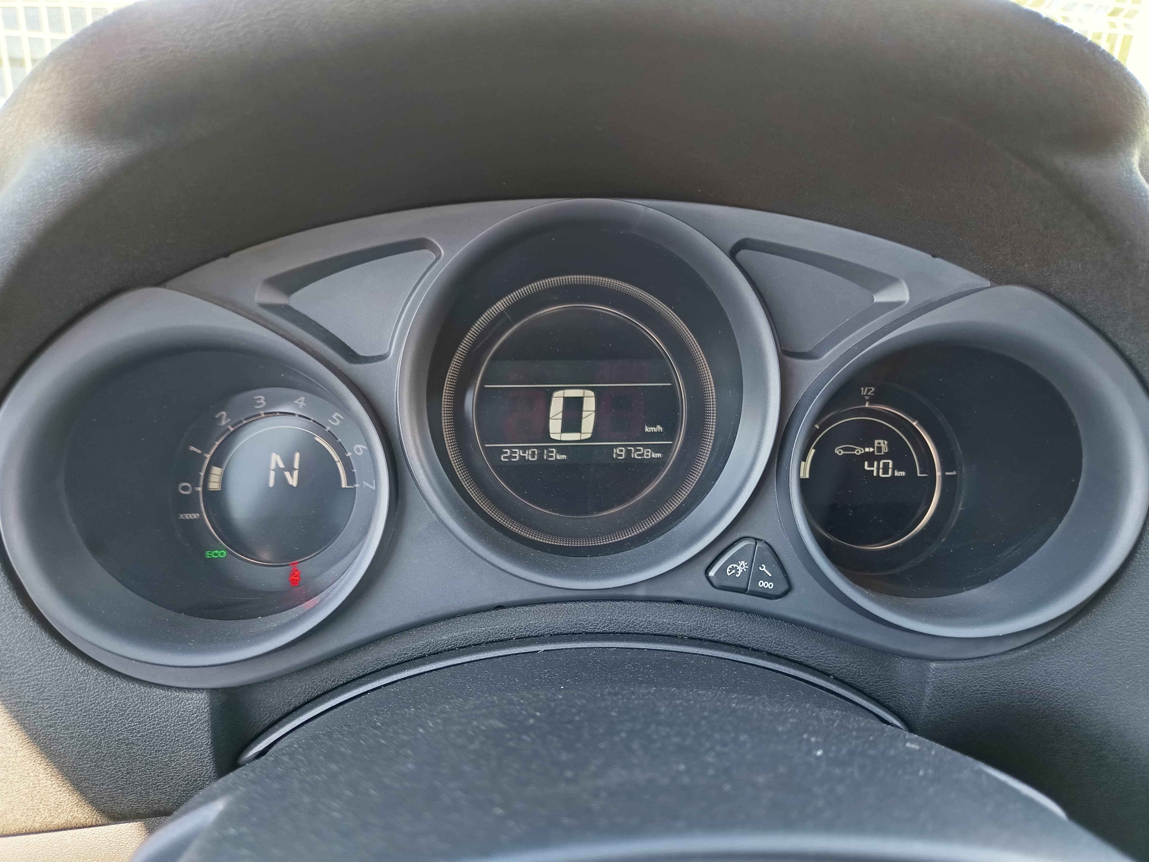 Citroën C4 · Ano 2016 — image 42