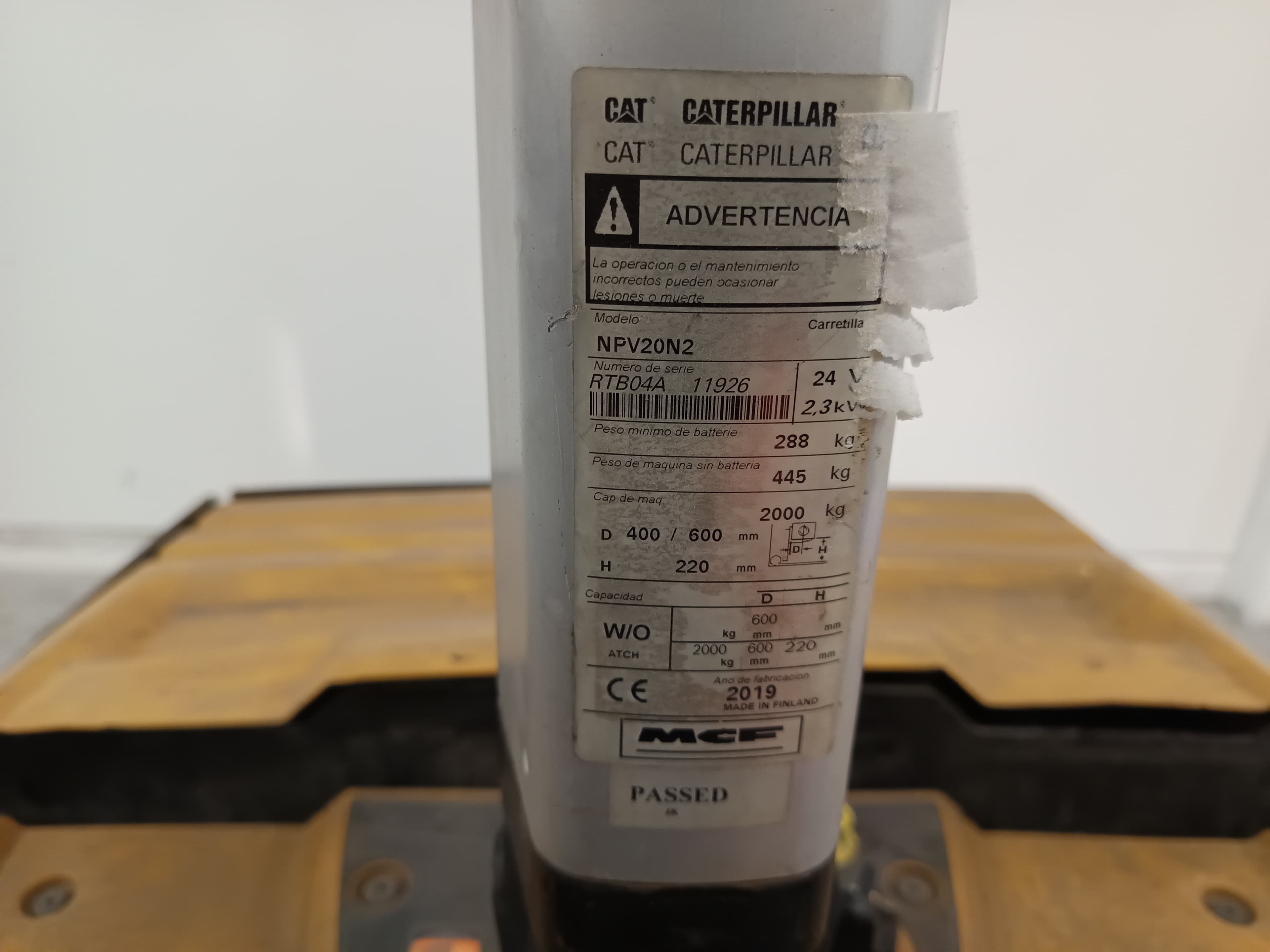 Porta Paletes Elétrico CAT · Ano 2019 — image 11