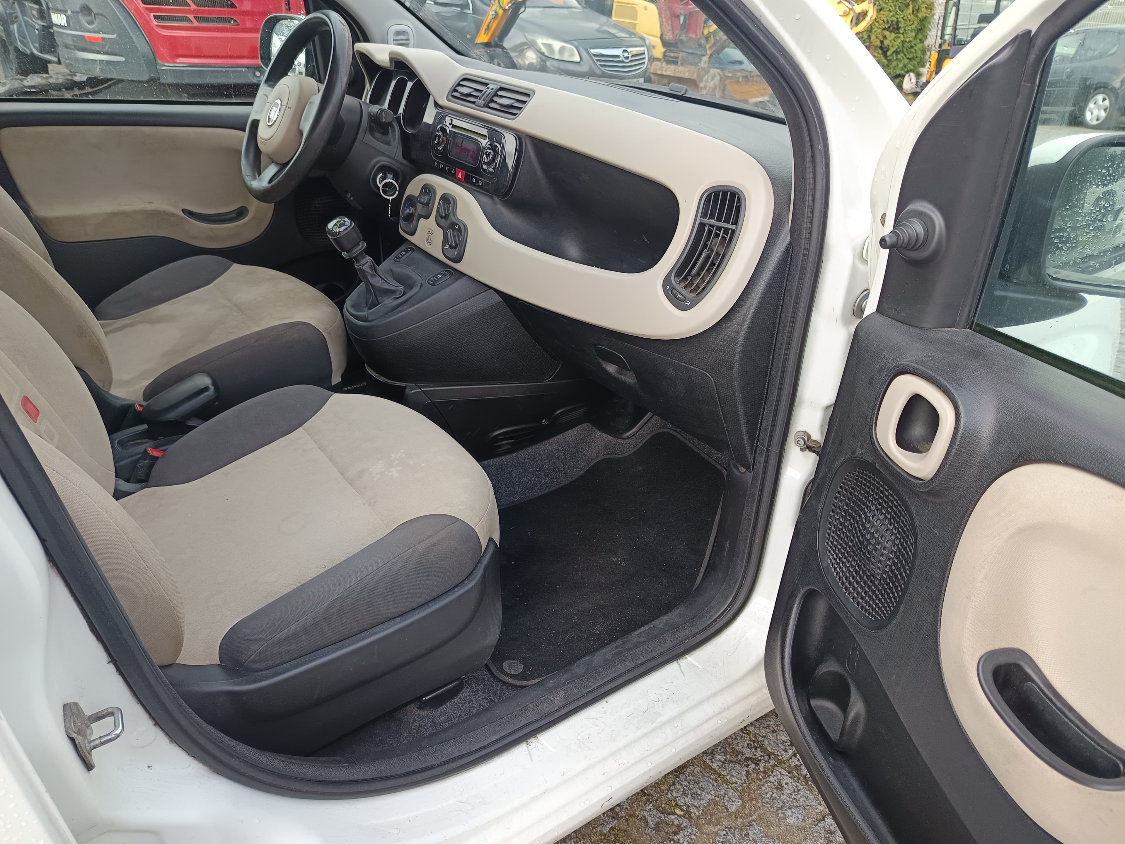 Fiat Panda · Ano 2014 — imagem 22