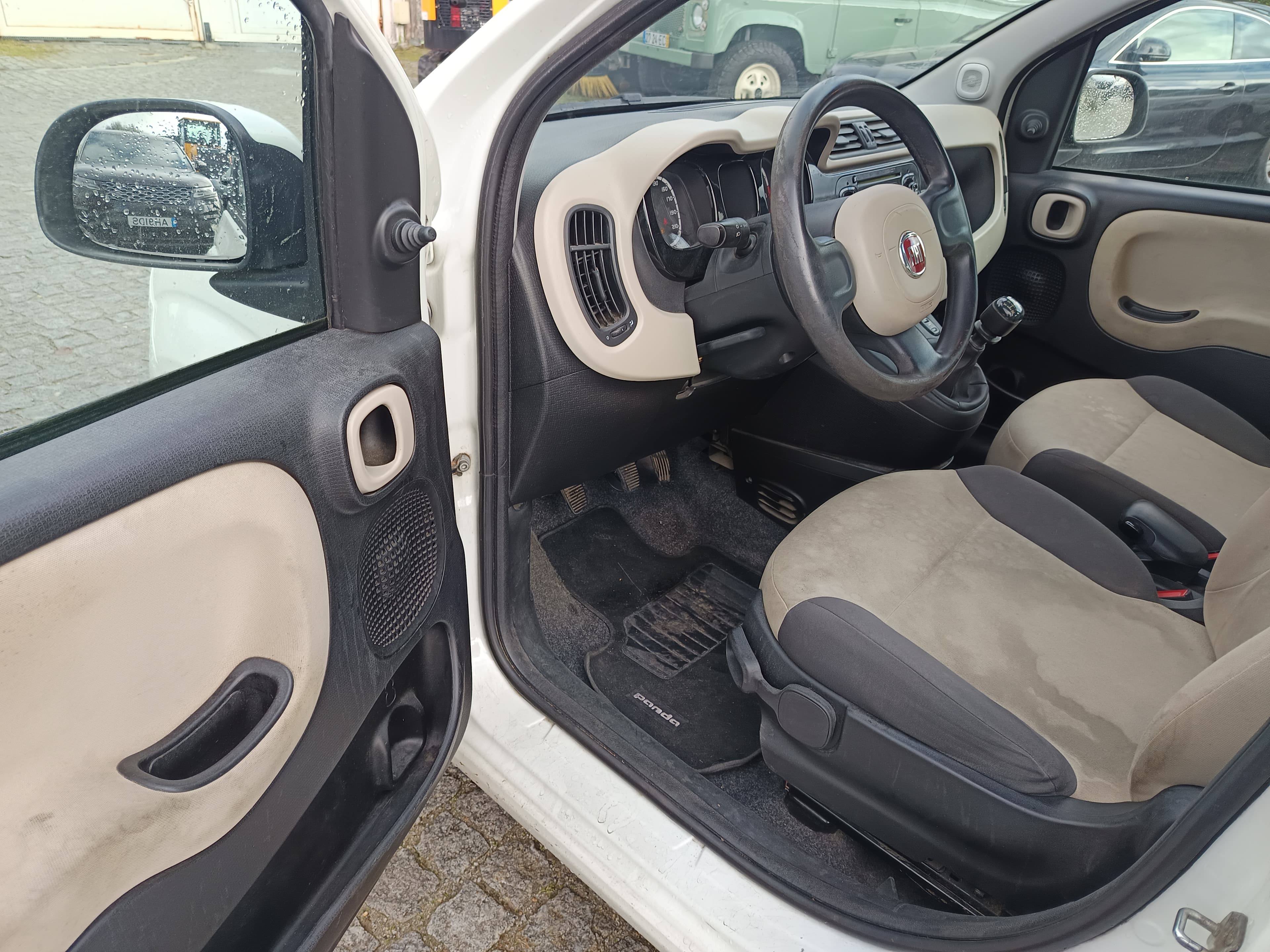 Fiat Panda · Ano 2014 — imagem 28