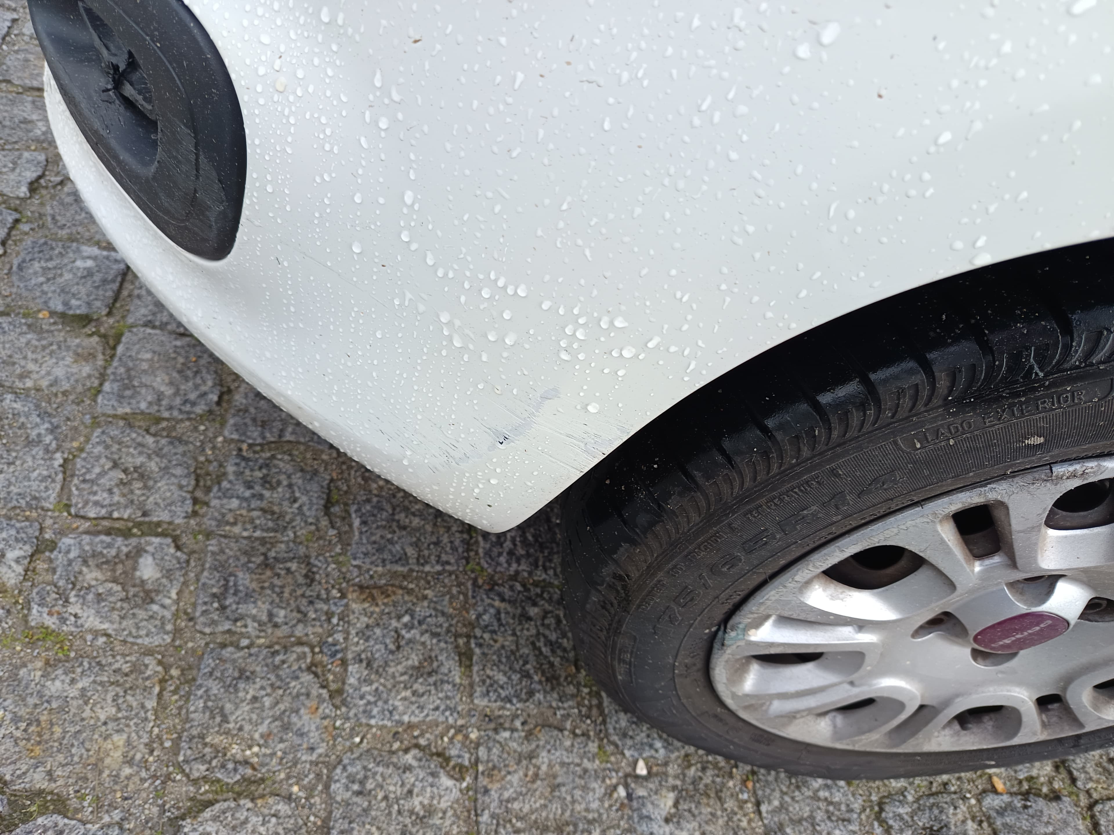 Fiat Panda · Ano 2014 — imagem 18