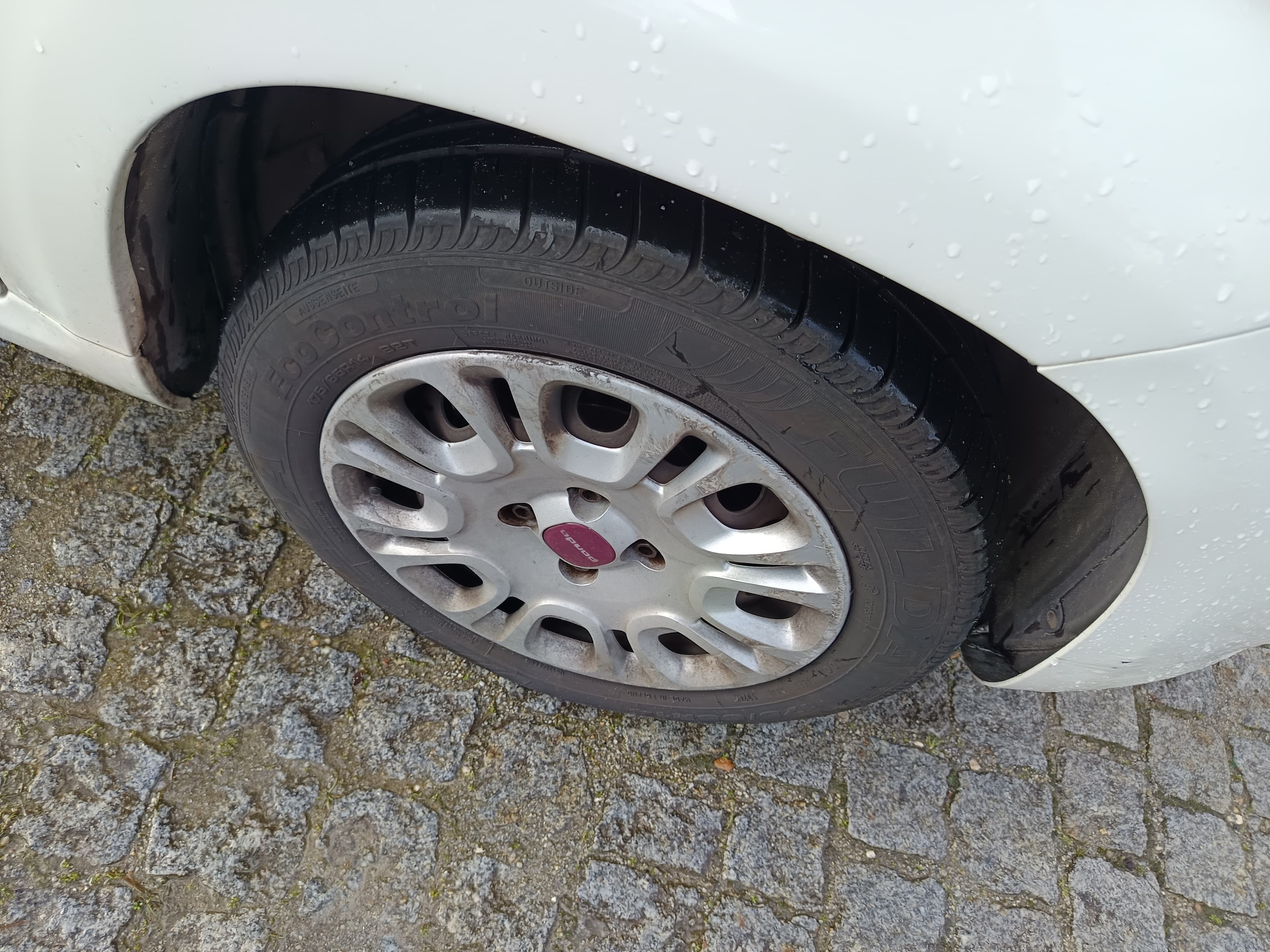 Fiat Panda · Ano 2014 — imagem 11