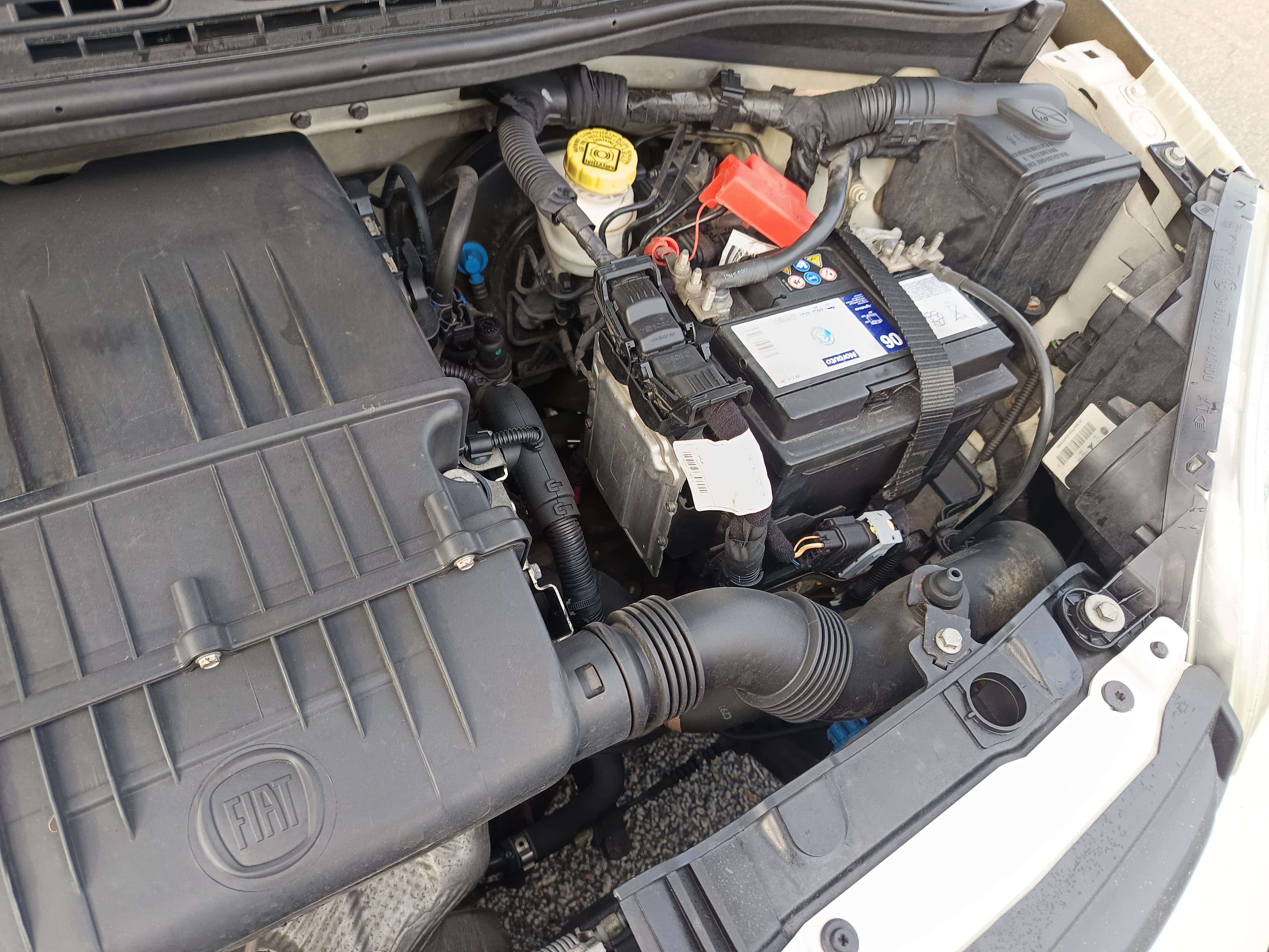 Fiat Panda · Ano 2014 — imagem 9