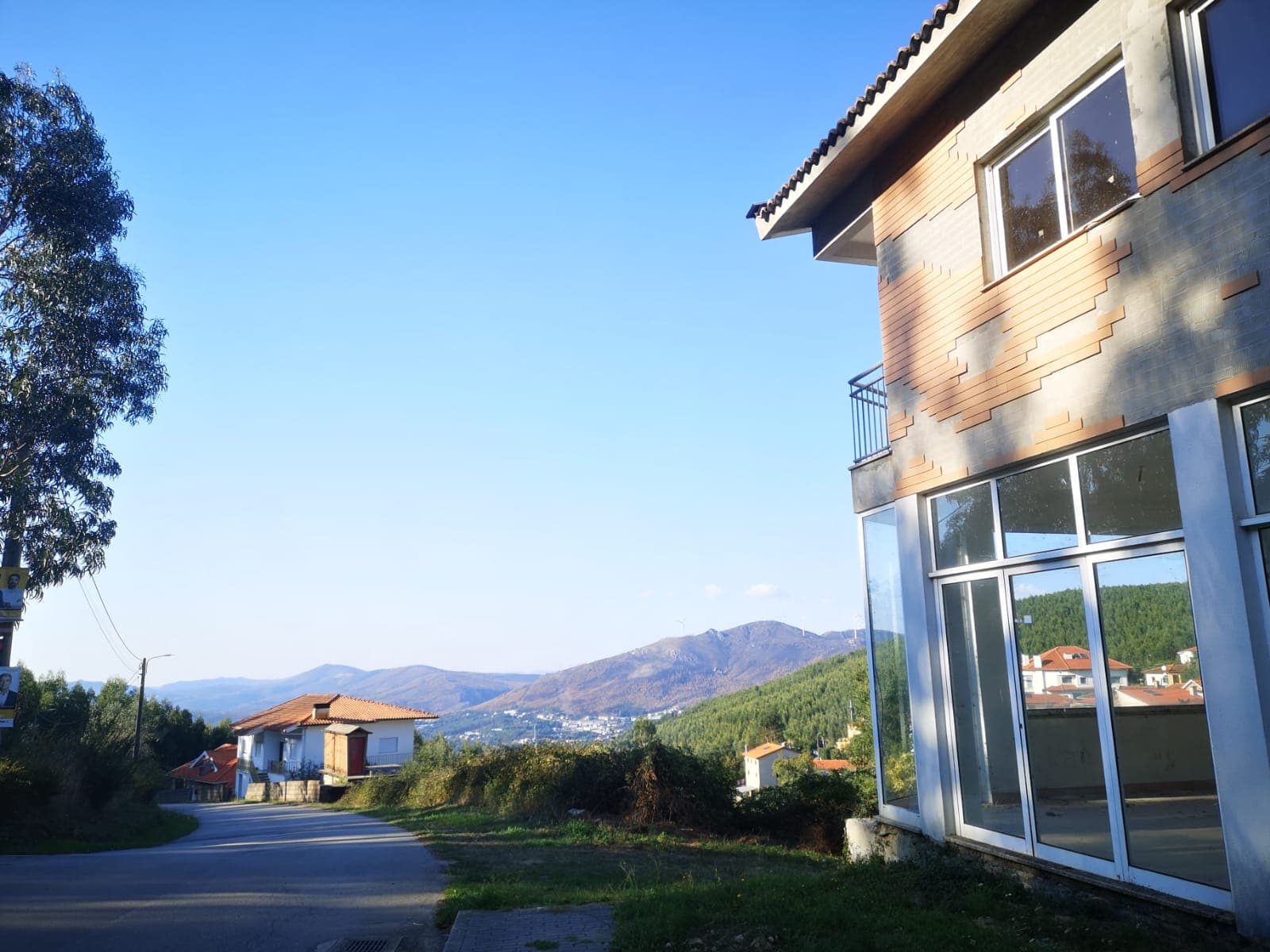 Terreno com Benfeitorias · Raiva, Castelo de Paiva — image 3