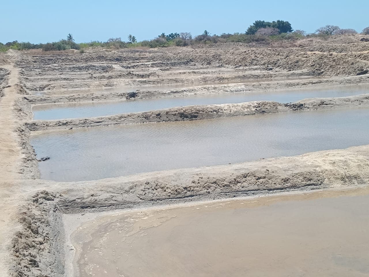 Infraestruturas e Salinas em Terreno de 15,687 Ha - Ilha de Moçambique — imagem 11