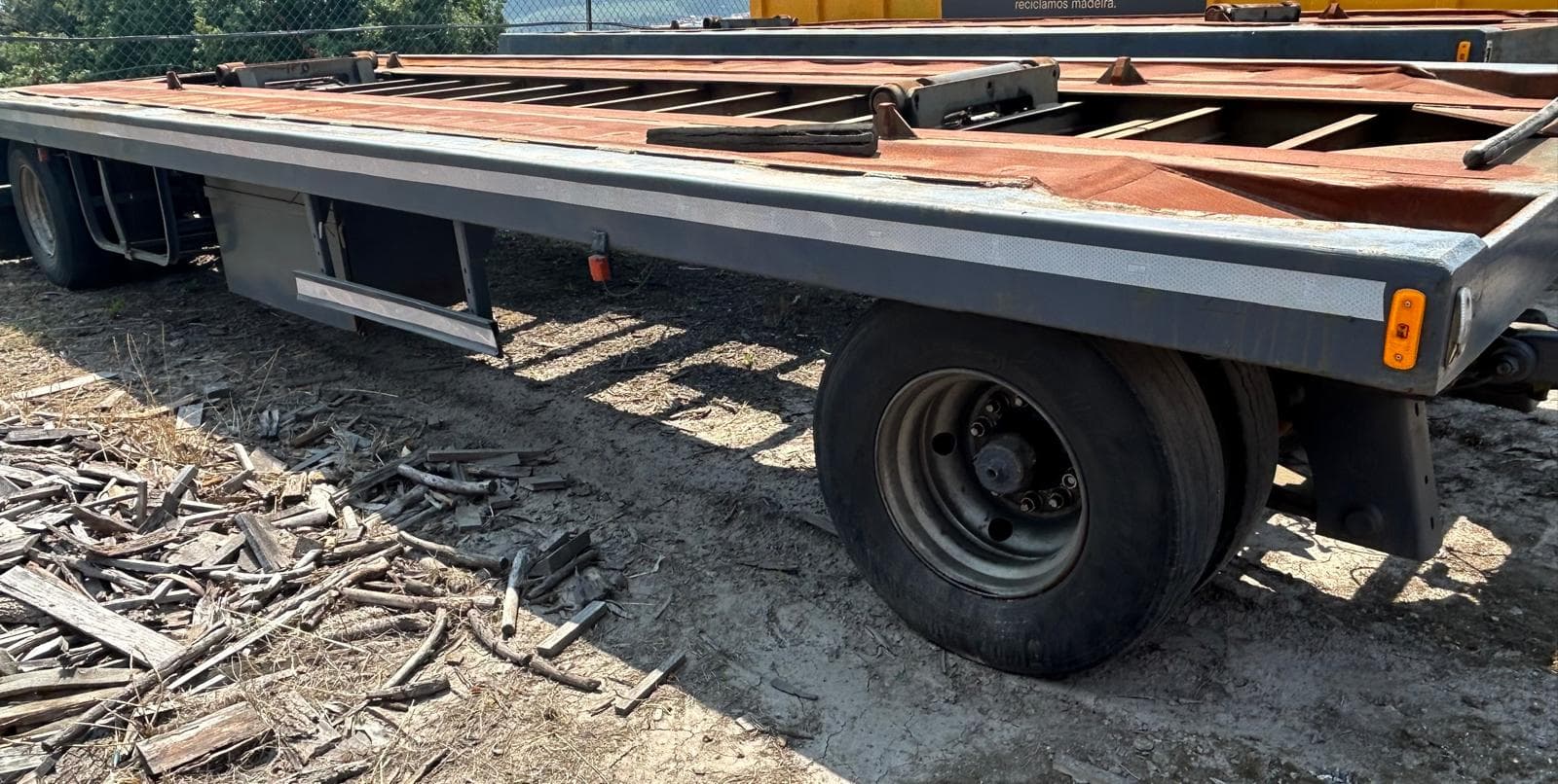 Reboque Porta Contentores — imagem 4
