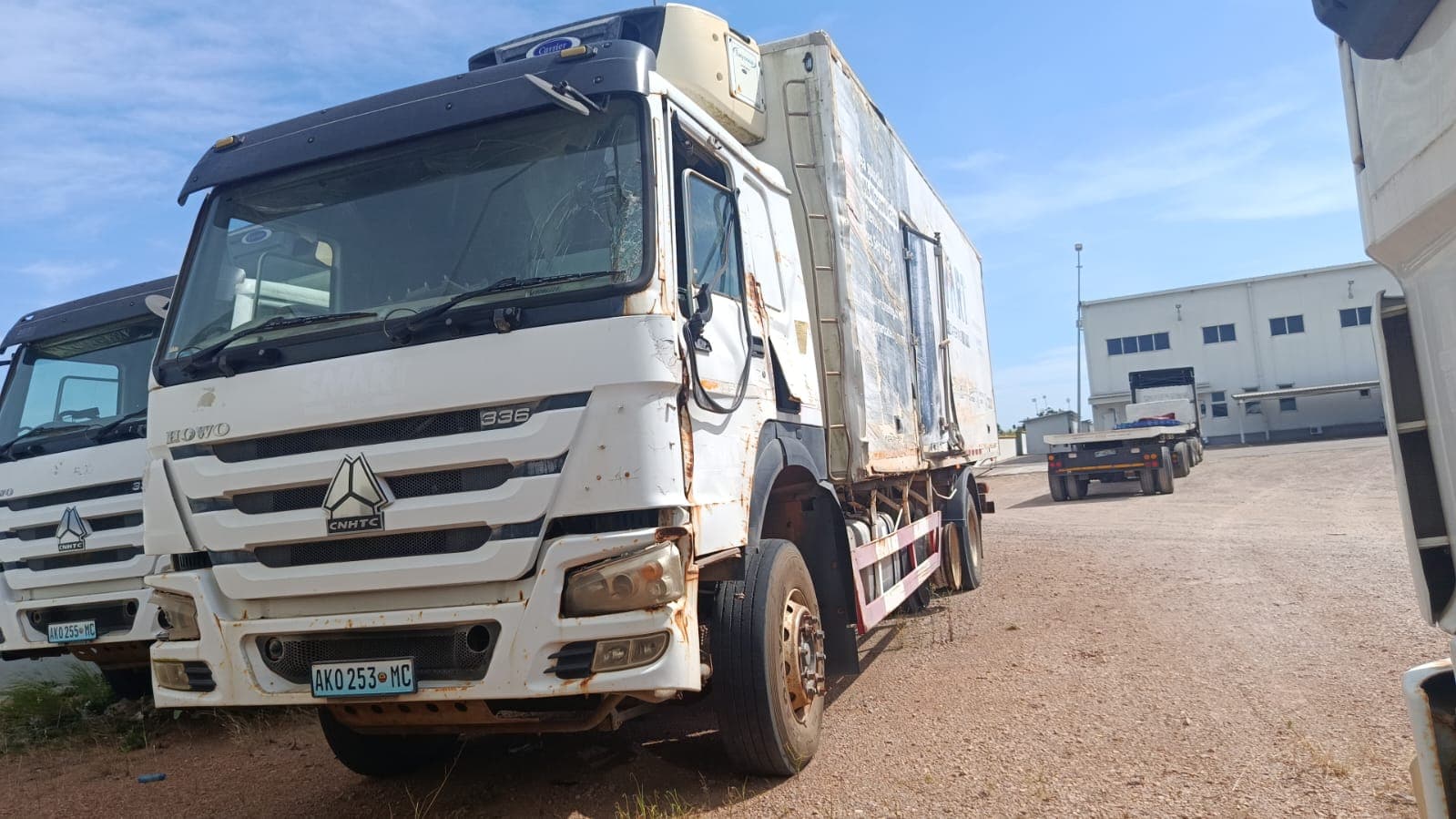 Camião frigorífico Sinotruk Howo 336
