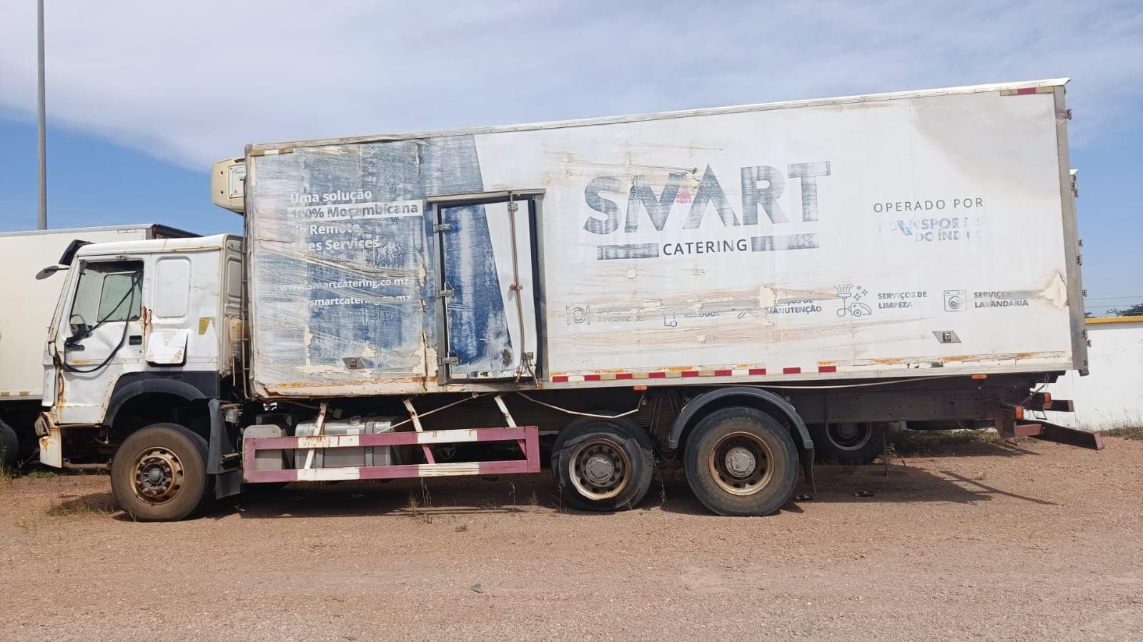 Camião frigorífico Sinotruk Howo 336 — imagen 2