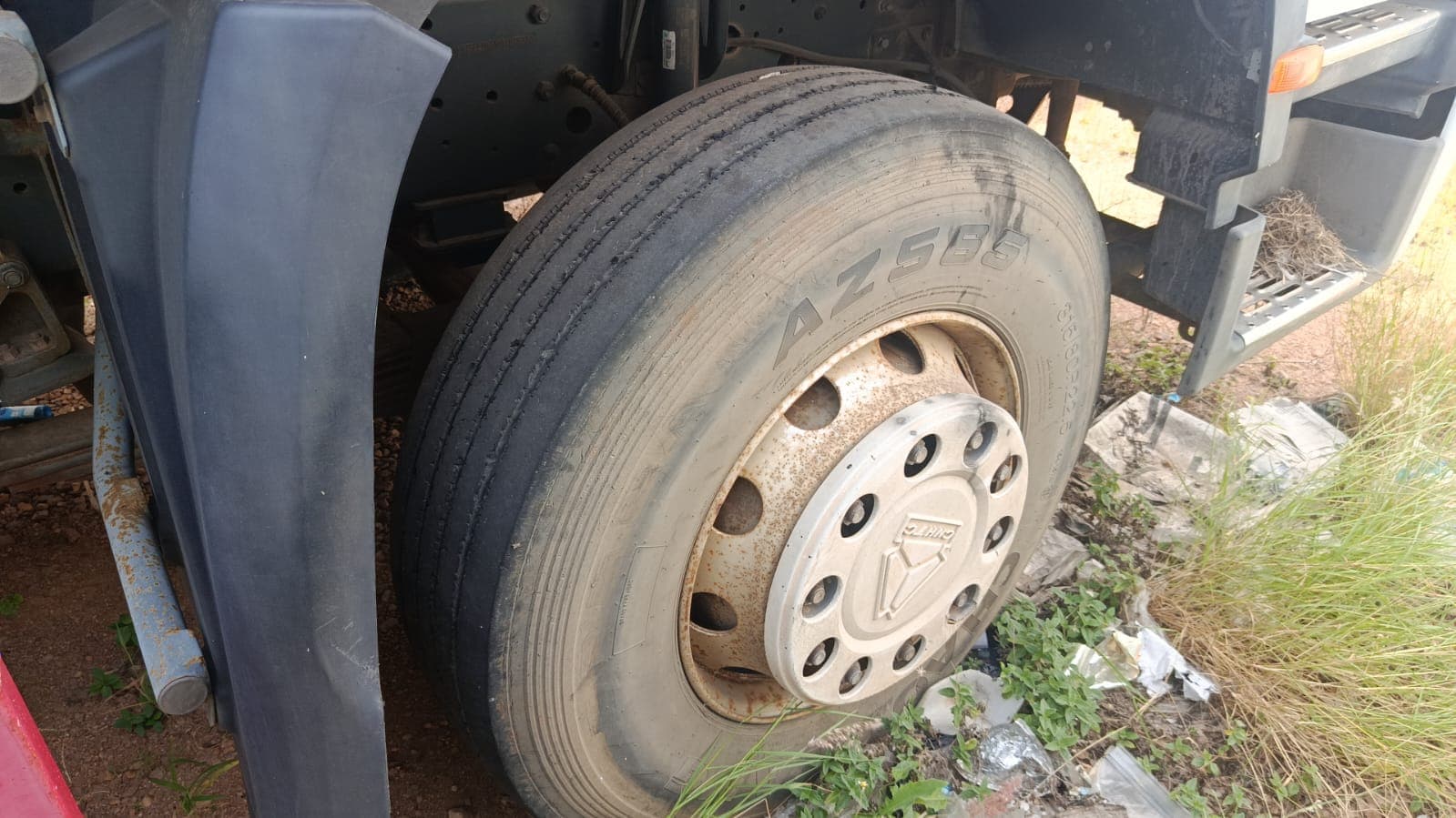 Camião frigorífico Sinotruk Howo 336 — image 6