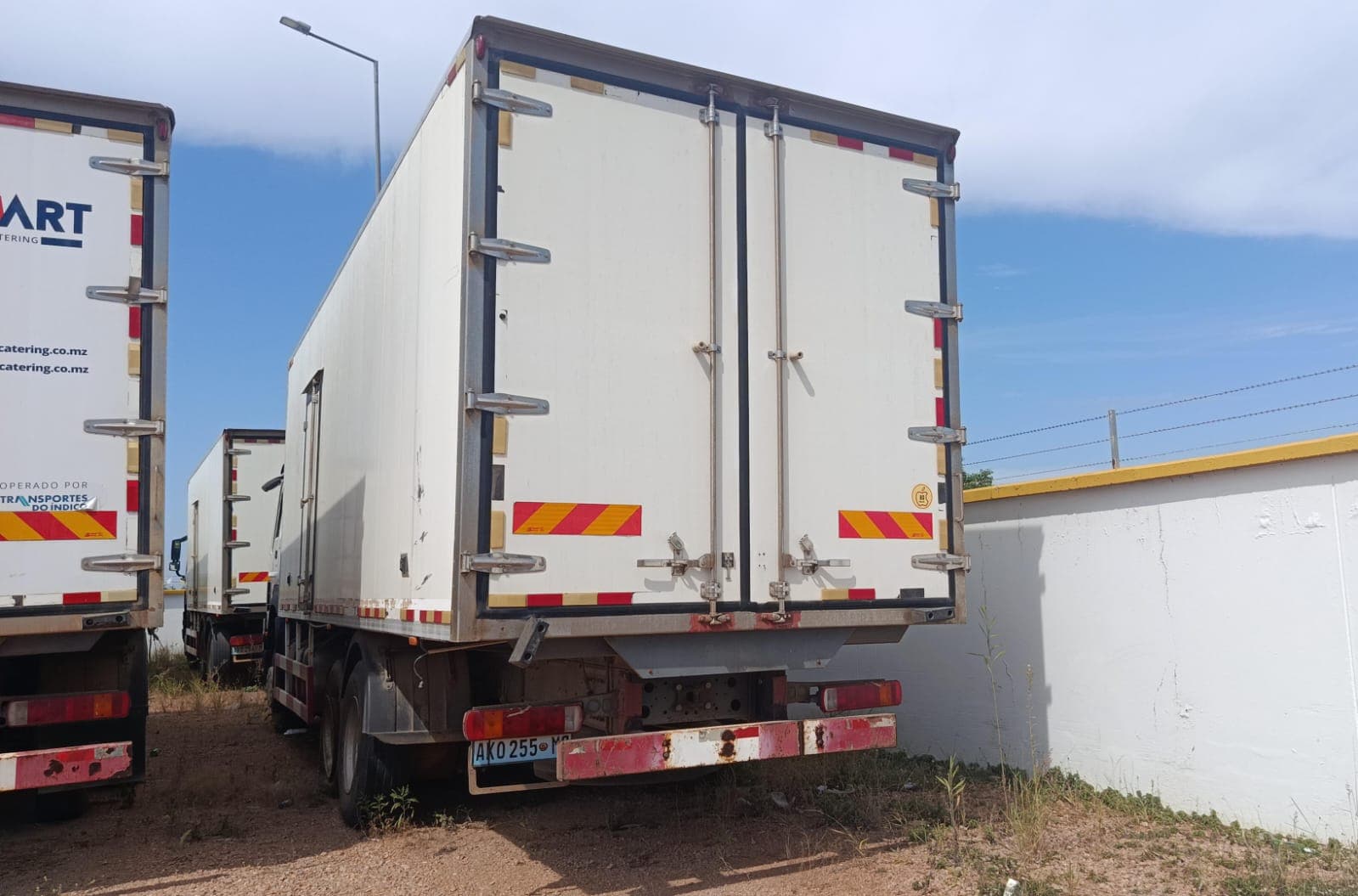 Camião frigorífico Sinotruk Howo 336 — image 2