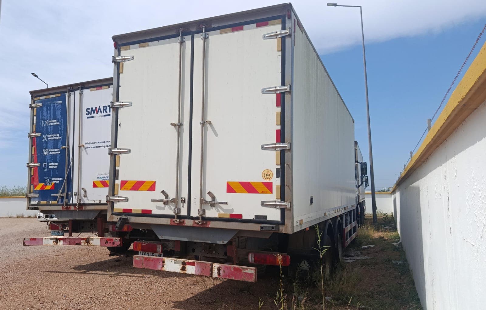 Camião frigorífico Sinotruk Howo 336 — image 3