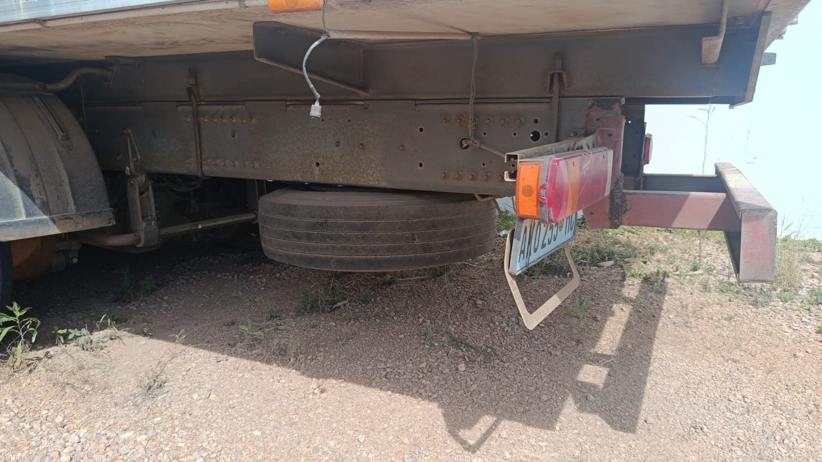 Camião frigorífico Sinotruk Howo 336 — image 11