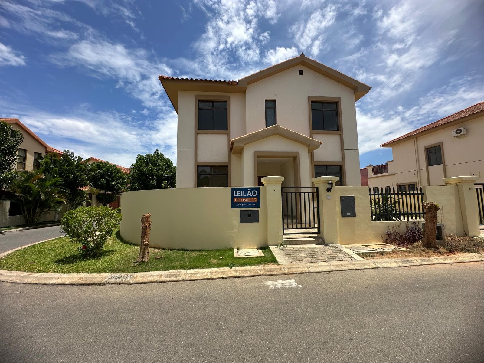 VIVENDA V5 DUPLEX I – Condomínio Austin | CAMAMA — imagem 1