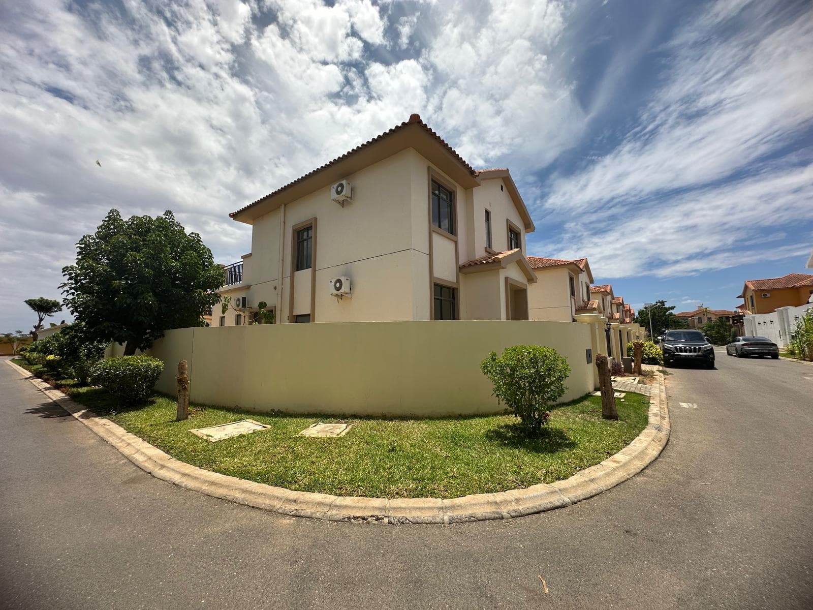 VIVENDA V5 DUPLEX I – Condomínio Austin | CAMAMA — imagem 3