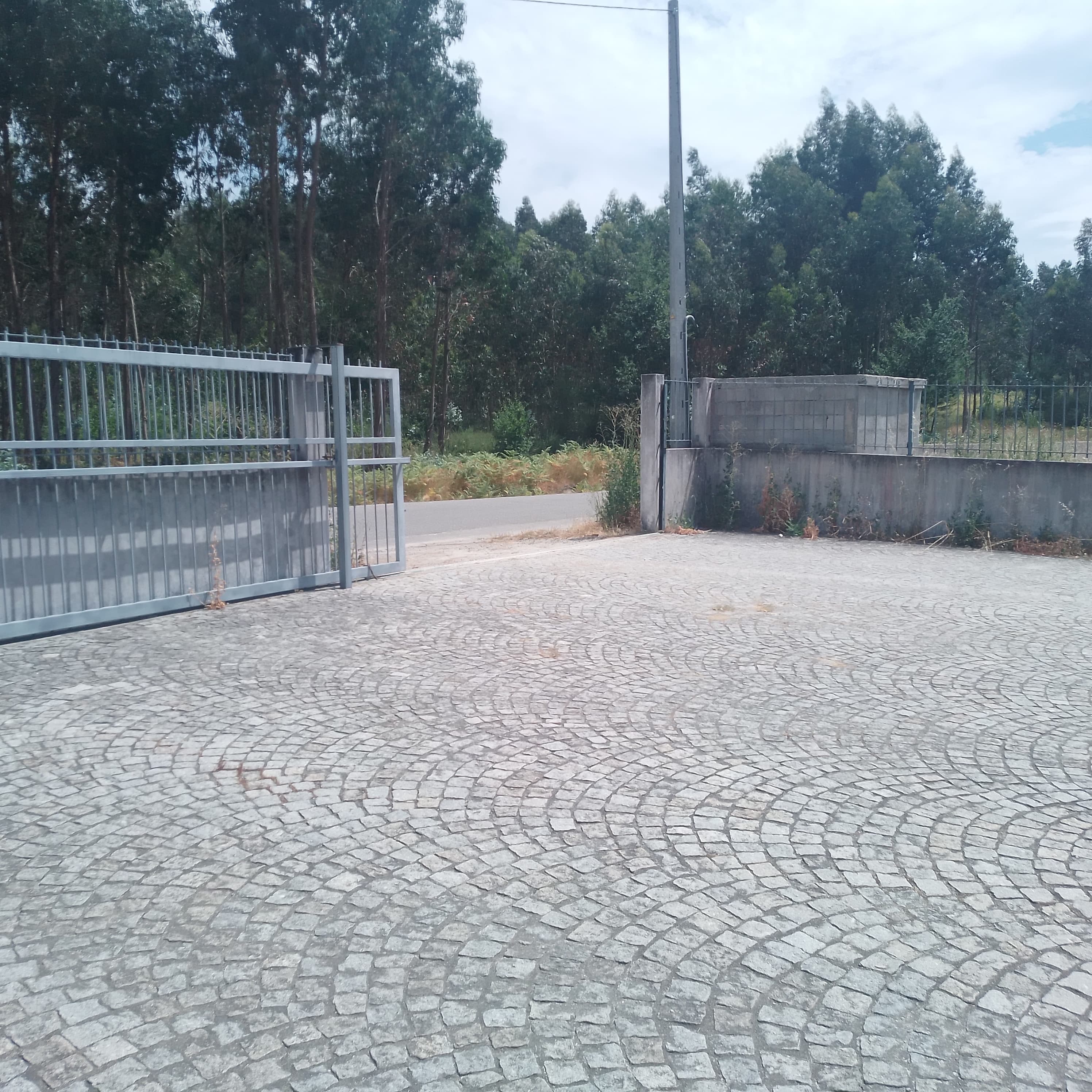 Armazém · Lobão da Beira, Tondela — image 6