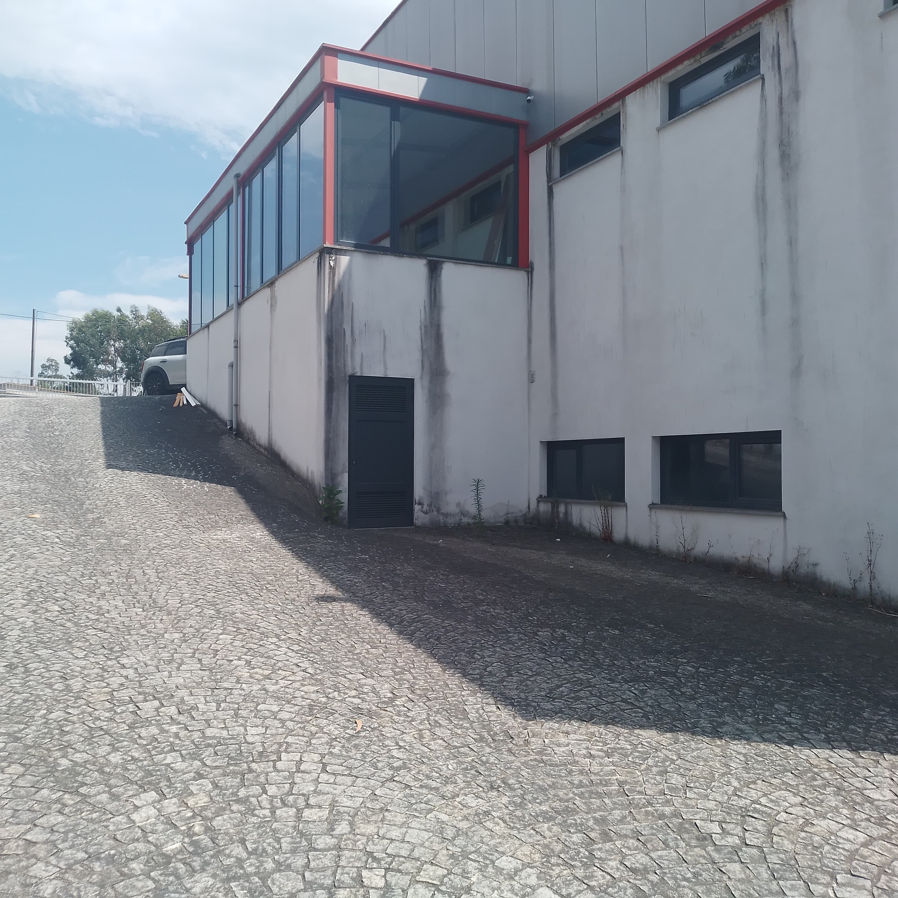 Armazém · Lobão da Beira, Tondela — image 4