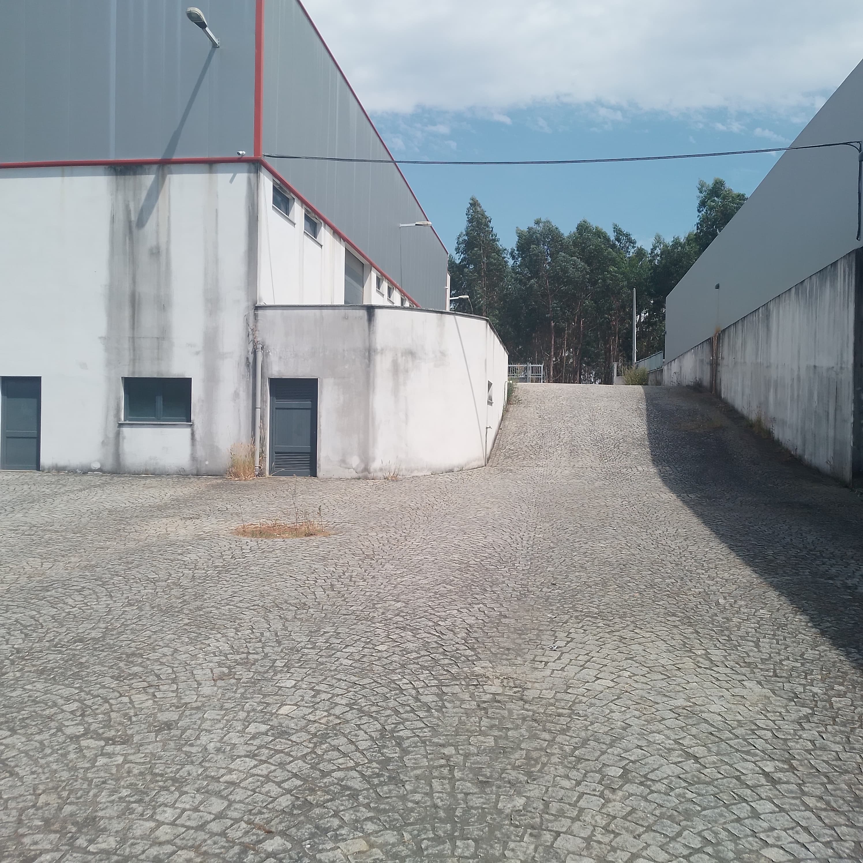 Armazém · Lobão da Beira, Tondela — image 3