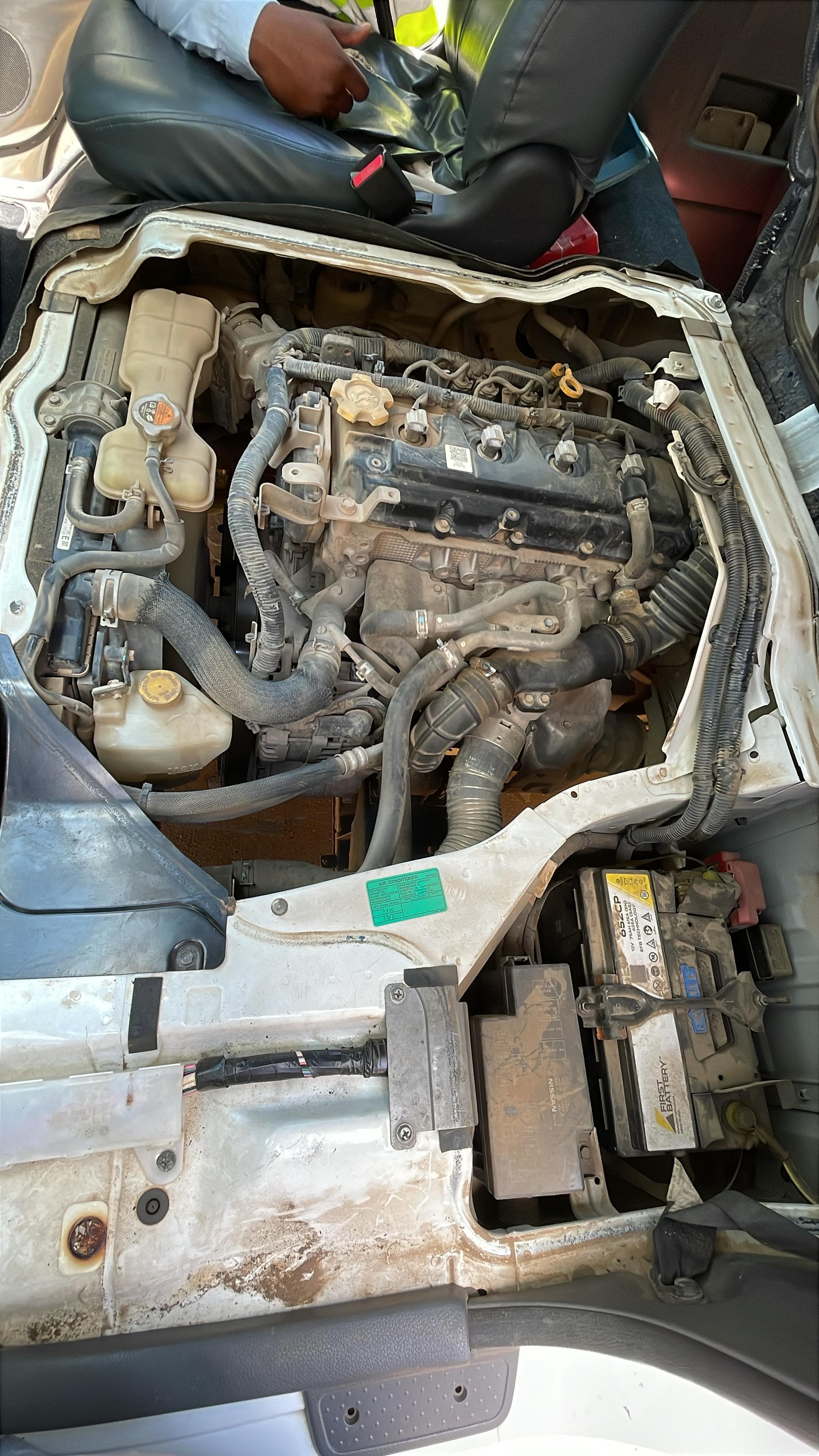 Nissan Urvan 2,71m - 2015 — image 5