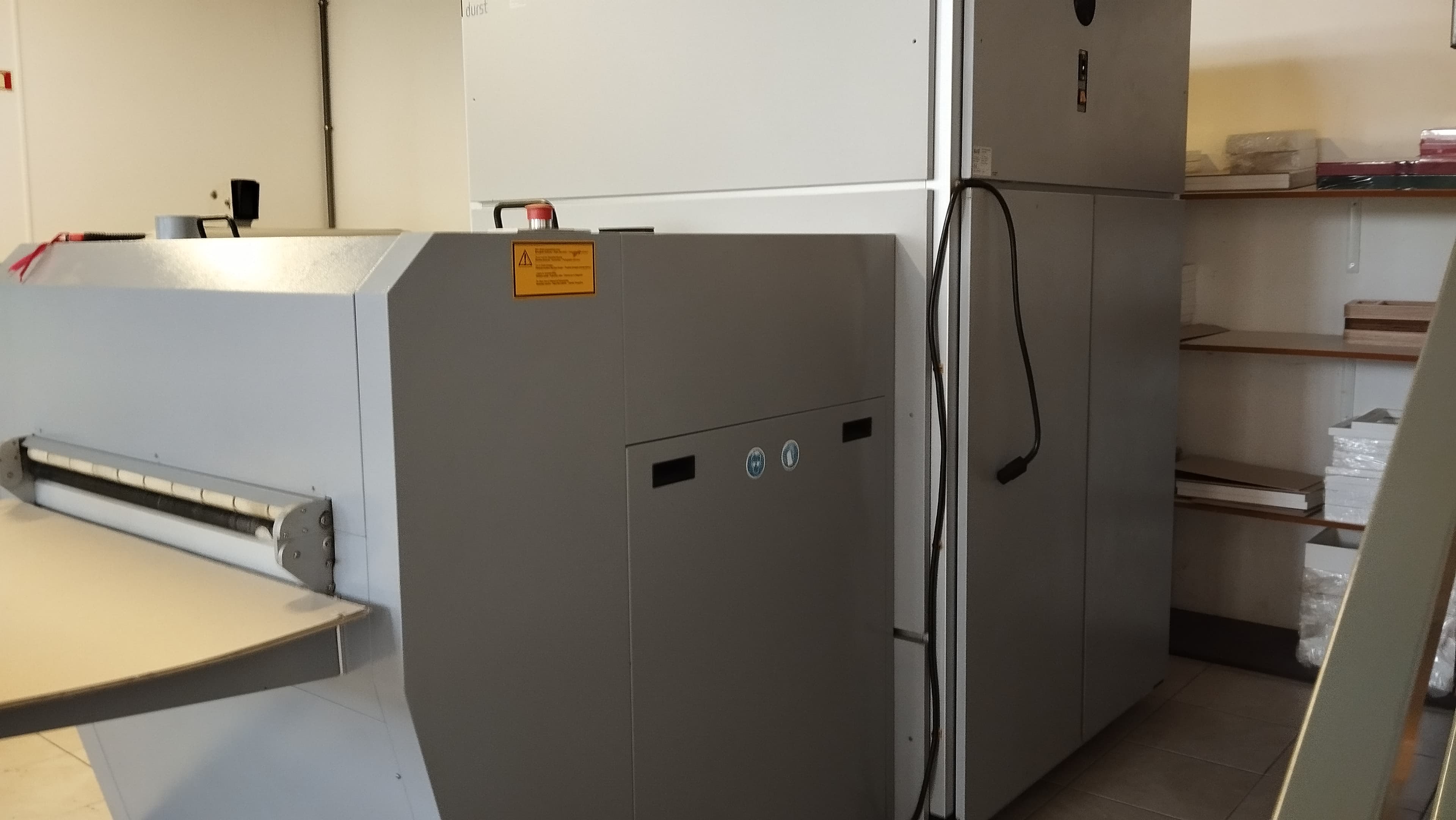 Máquina de Impressão Industrial com reveladora — imagen 3