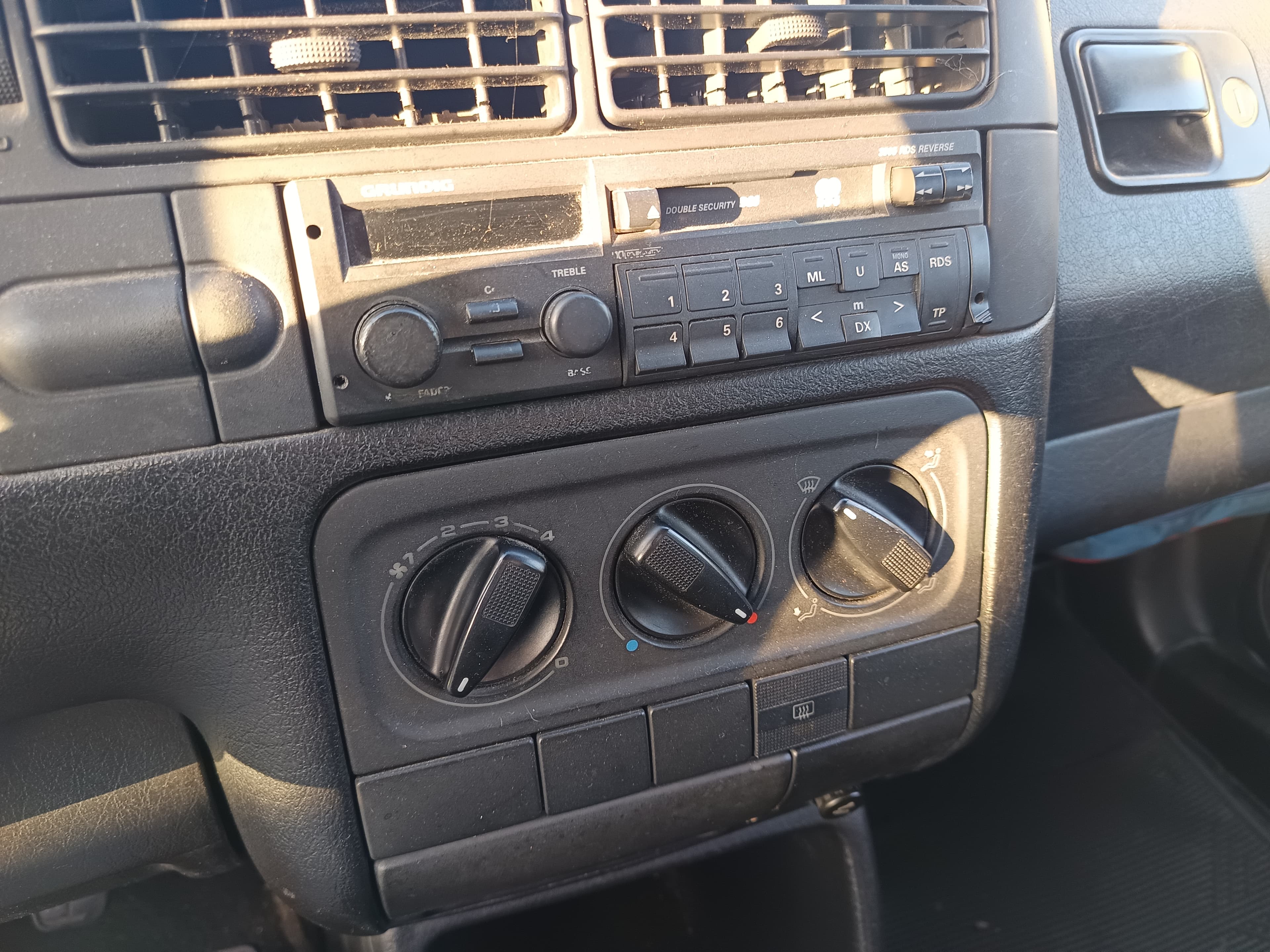 Volkswagen Golf · Ano 1993 — imagen 34