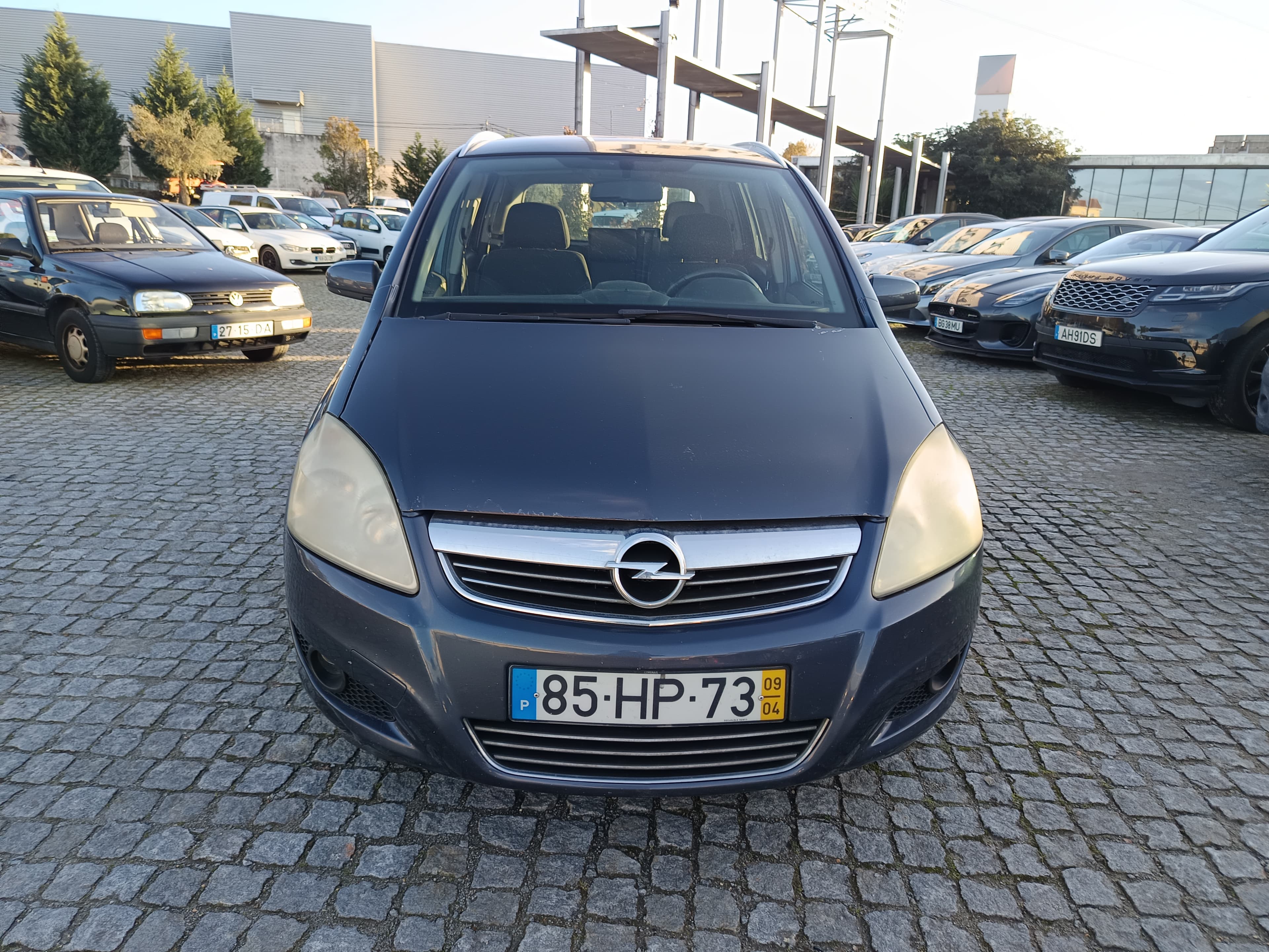 Opel Zafira · Ano 2009 — imagen 2