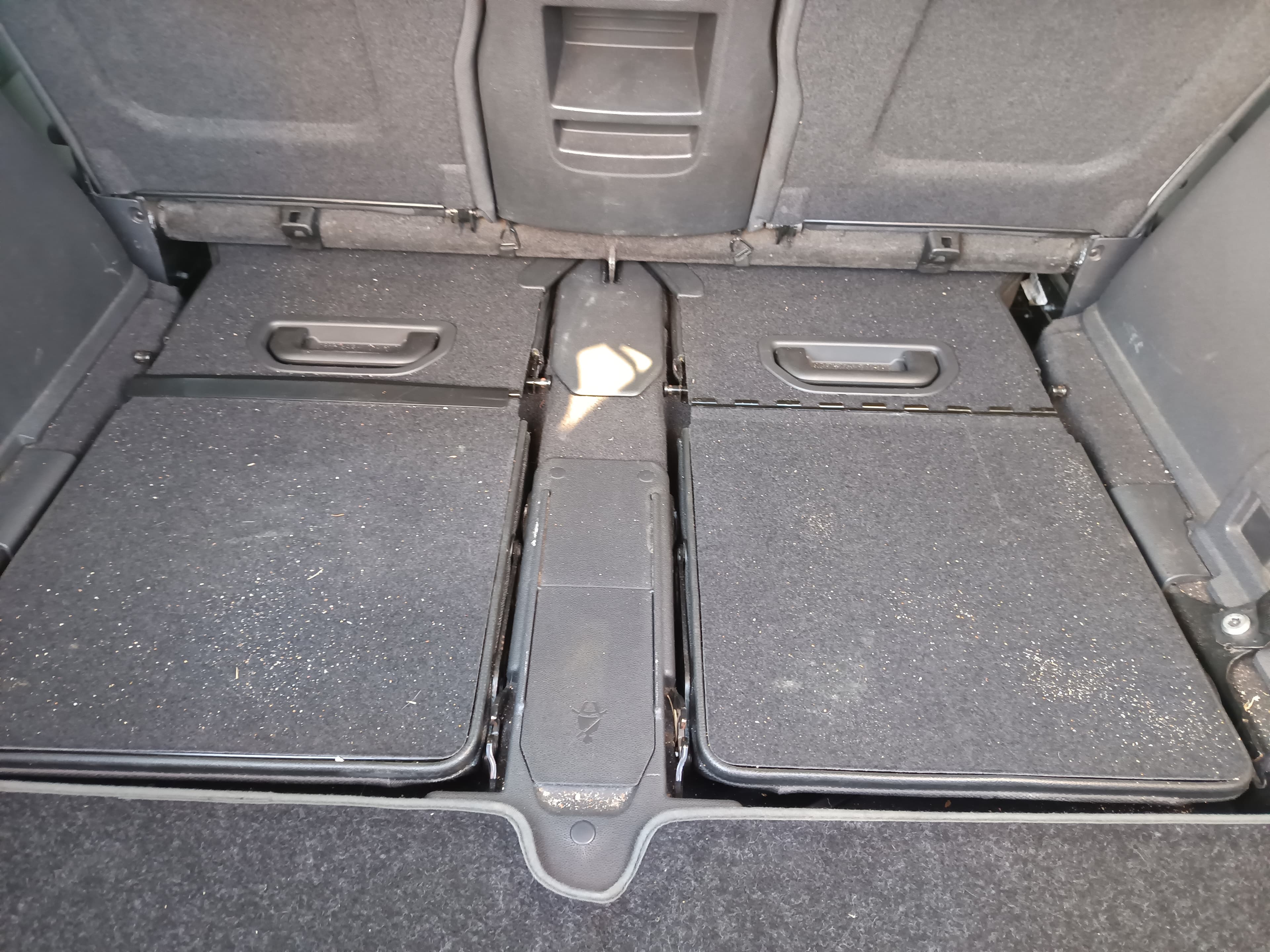 Opel Zafira · Ano 2009 — imagen 24