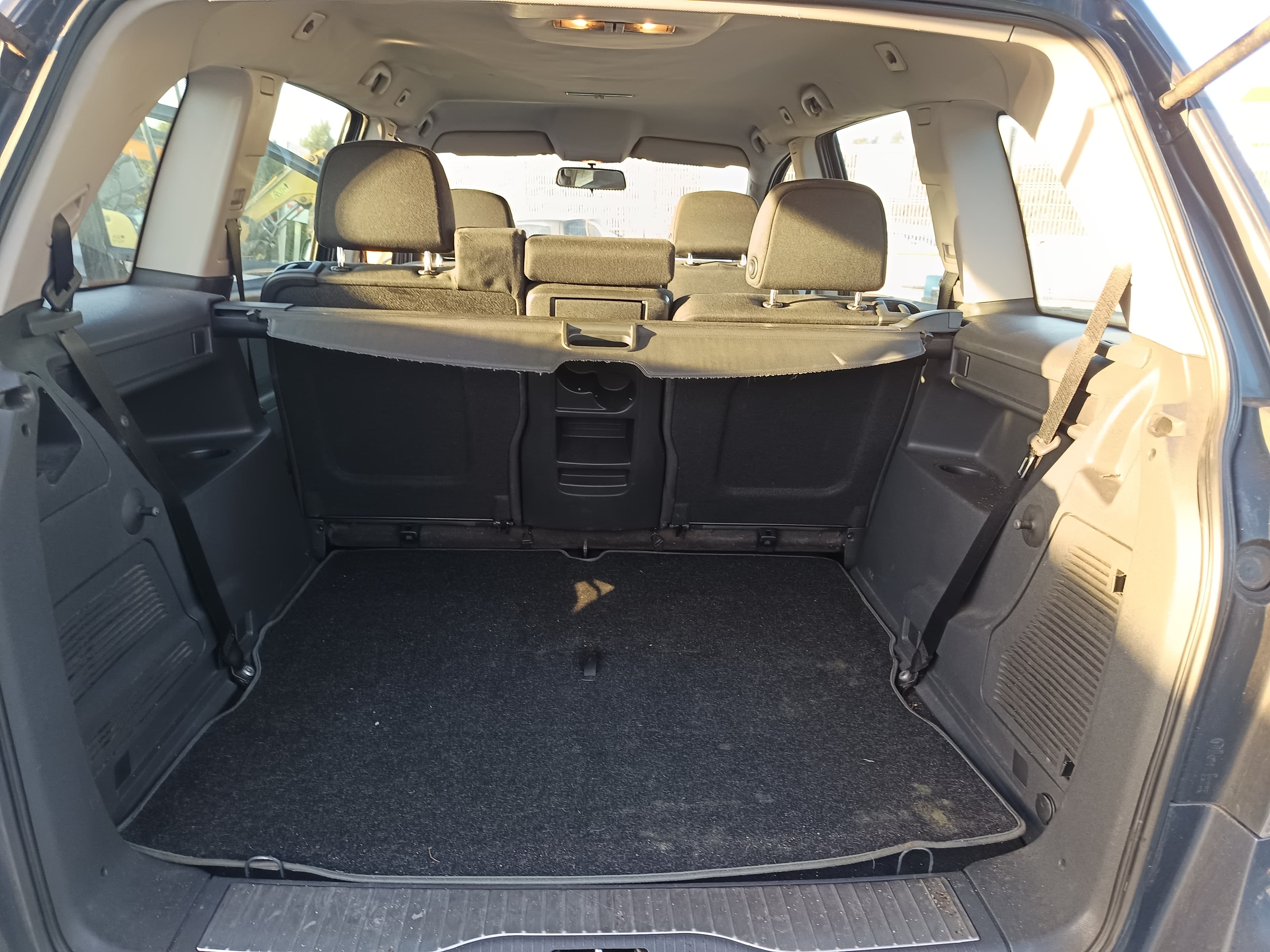 Opel Zafira · Ano 2009 — imagen 23