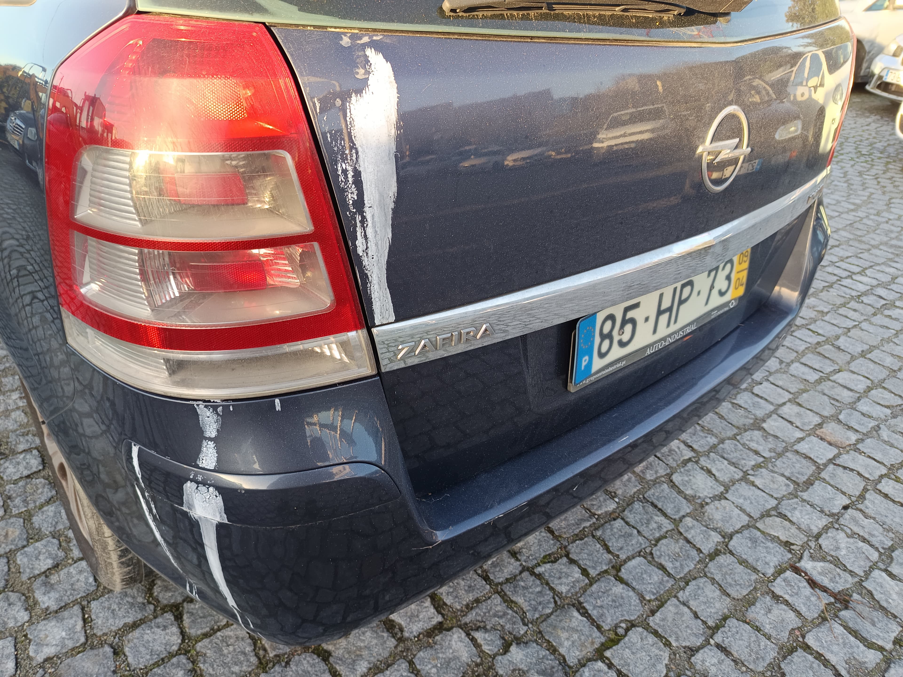 Opel Zafira · Ano 2009 — imagen 13