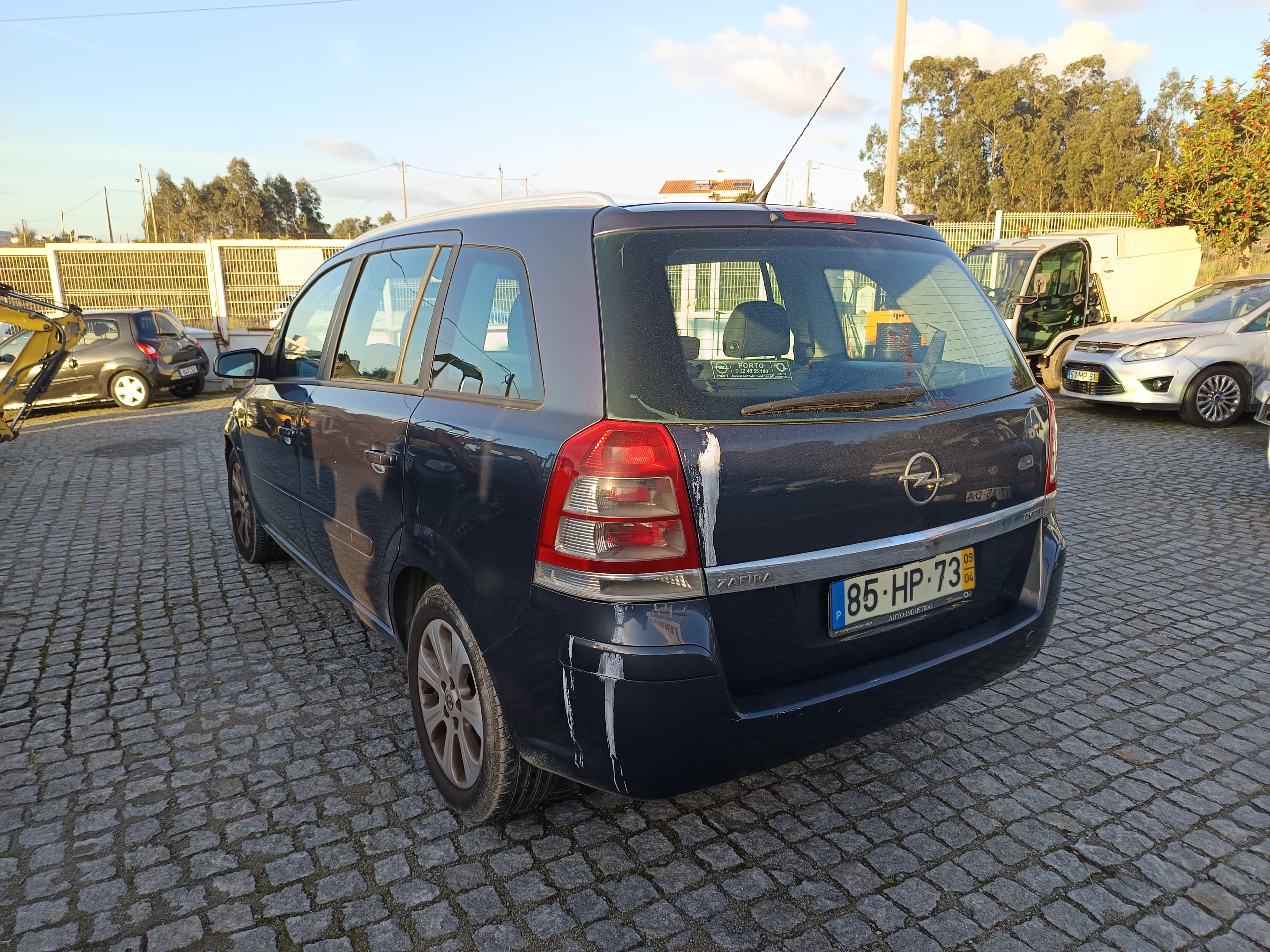 Opel Zafira · Ano 2009 — imagen 6
