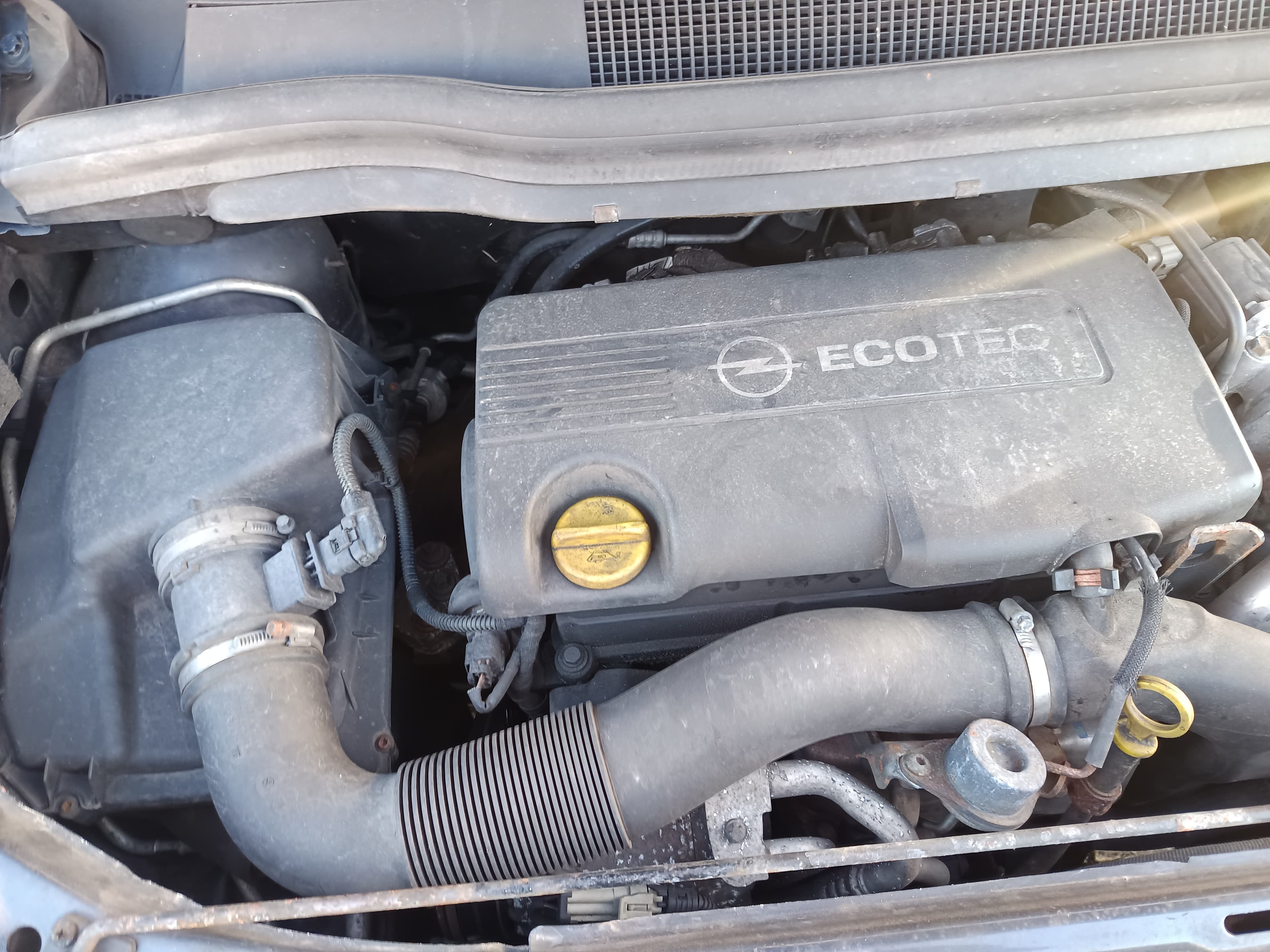 Opel Zafira · Ano 2009 — imagen 21